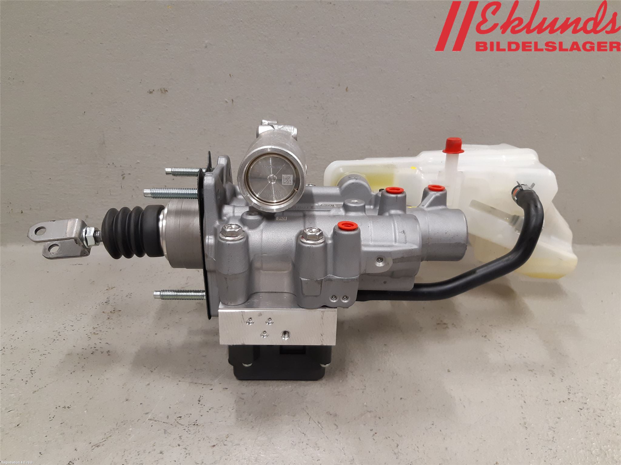 Toyota COROLLA 19- Bromsservo