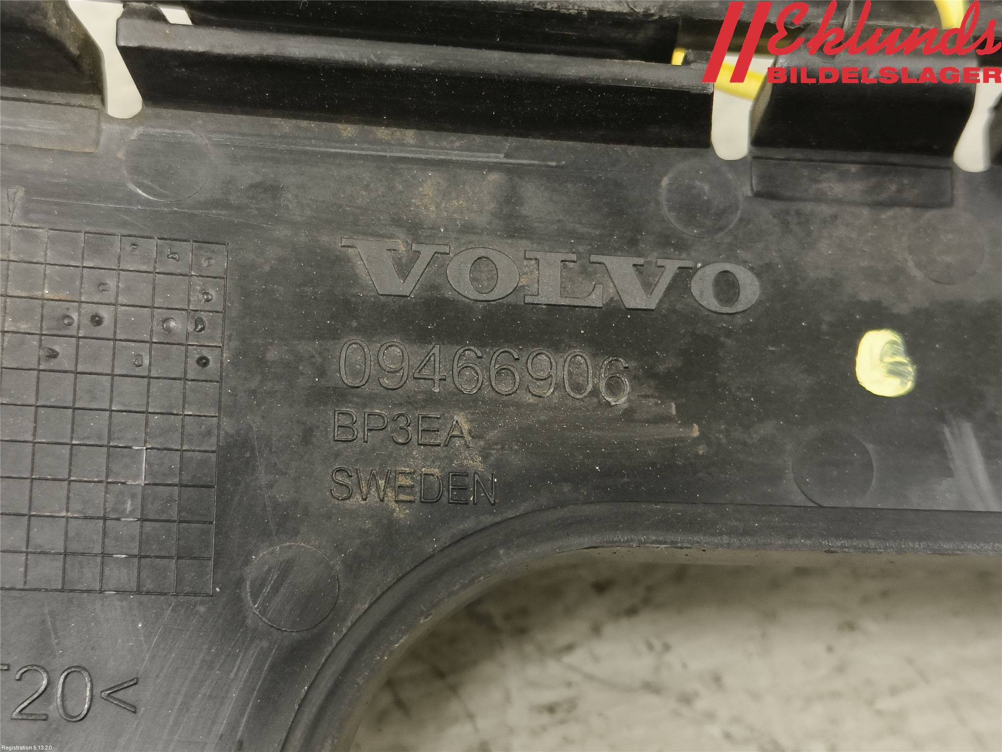 Volvo C70 06-10 Stötfångarfäste Bak Vä