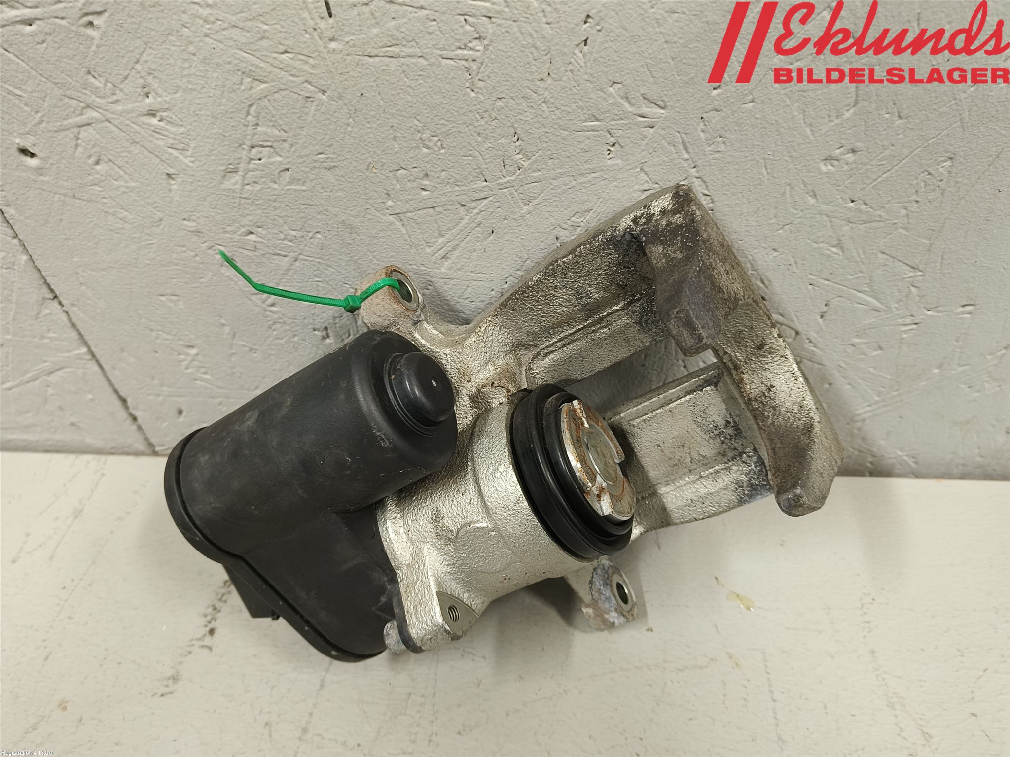Volkswagen VW PASSAT 11-14 Bromsok Bak Höger