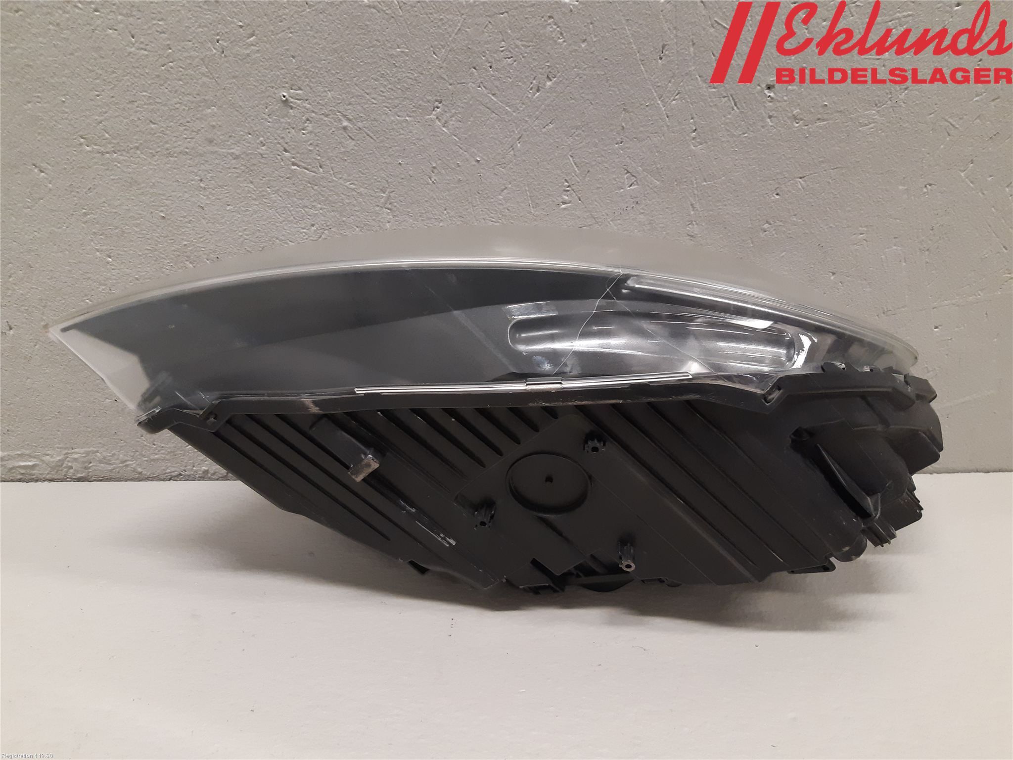 Volvo V40 12-19 Strålkastare Vänster