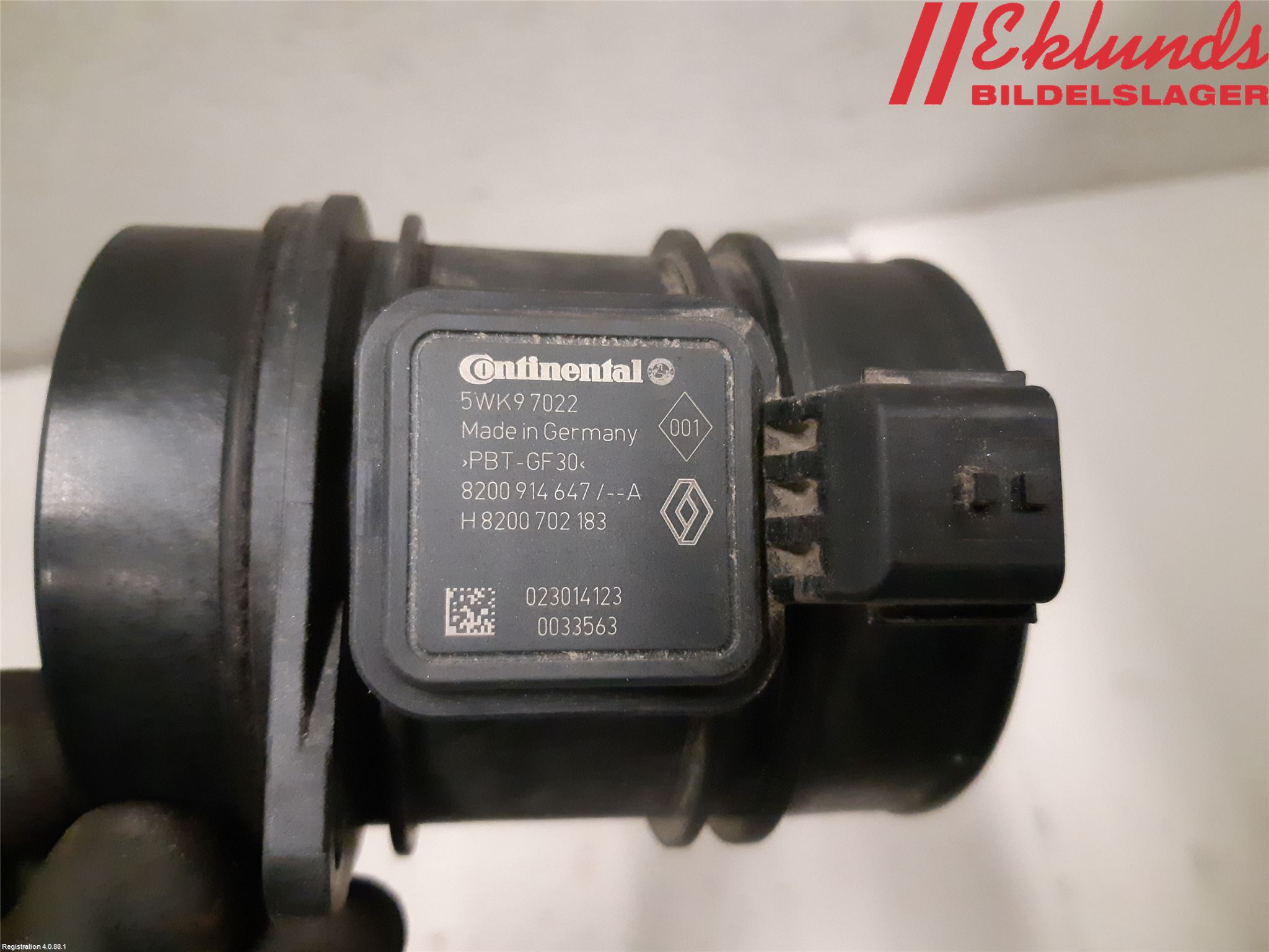 Renault MASTER III  10-14 Injluftmassamätare