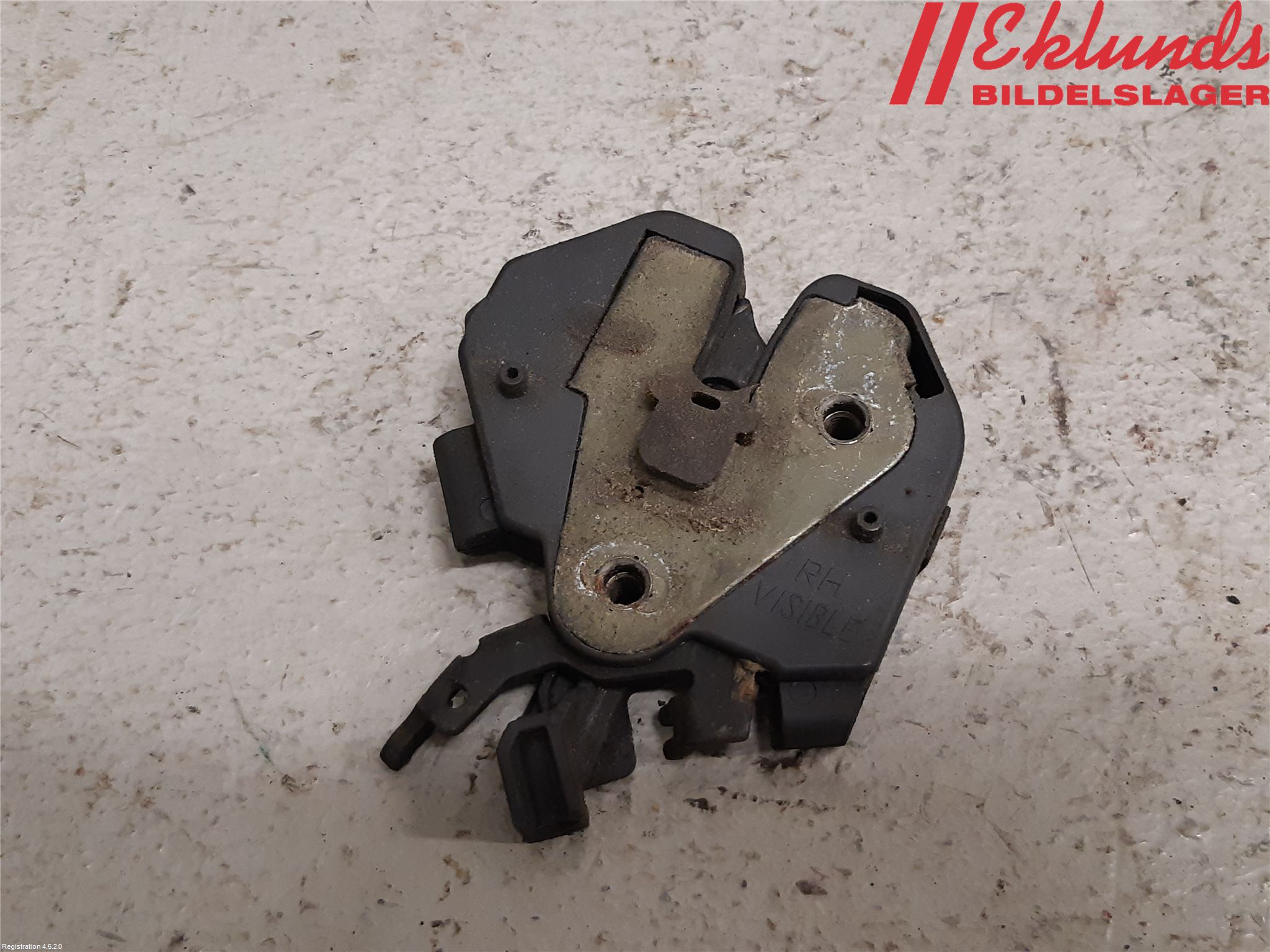 Volvo V70 05-08 Huvlås