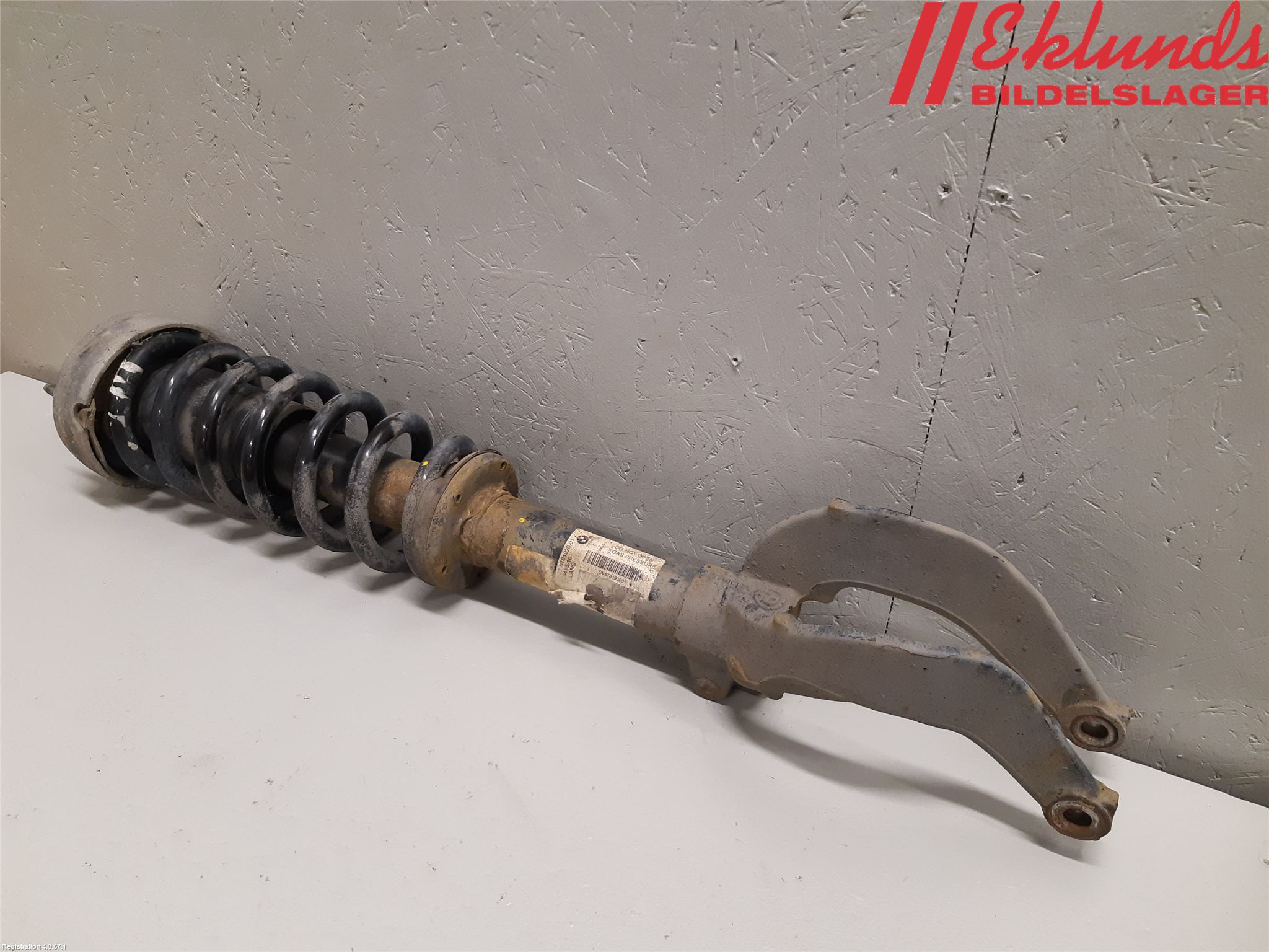 BMW X5 E70 07-13 Fjäderben Fram Höger