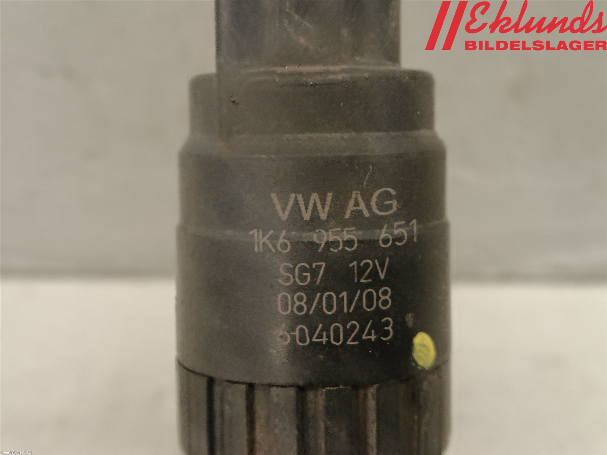 Volkswagen VW GOLF V 04-09 Spolarpump Vindruta