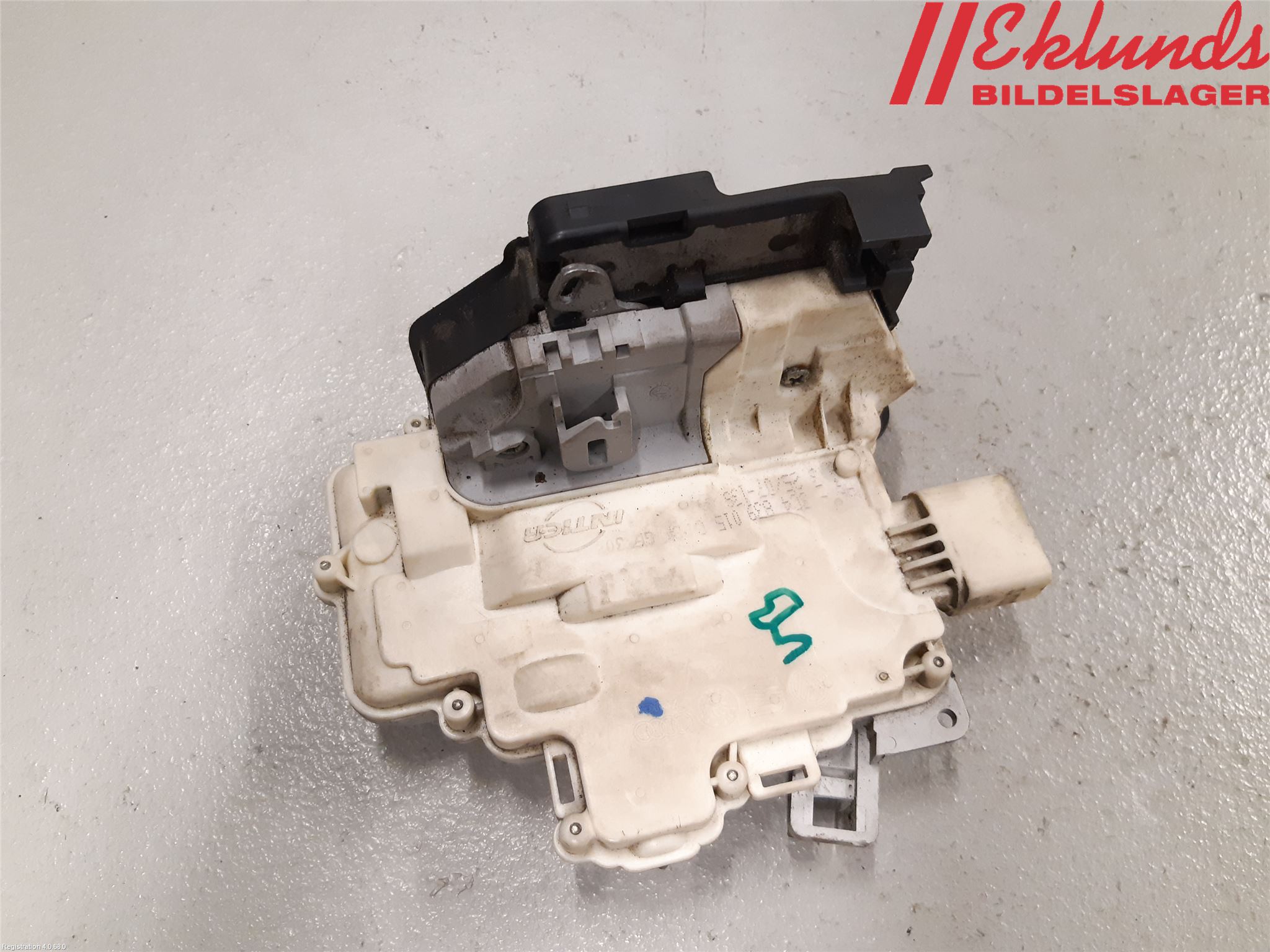 Audi Q7/SQ7 Låskista-Dörrlås