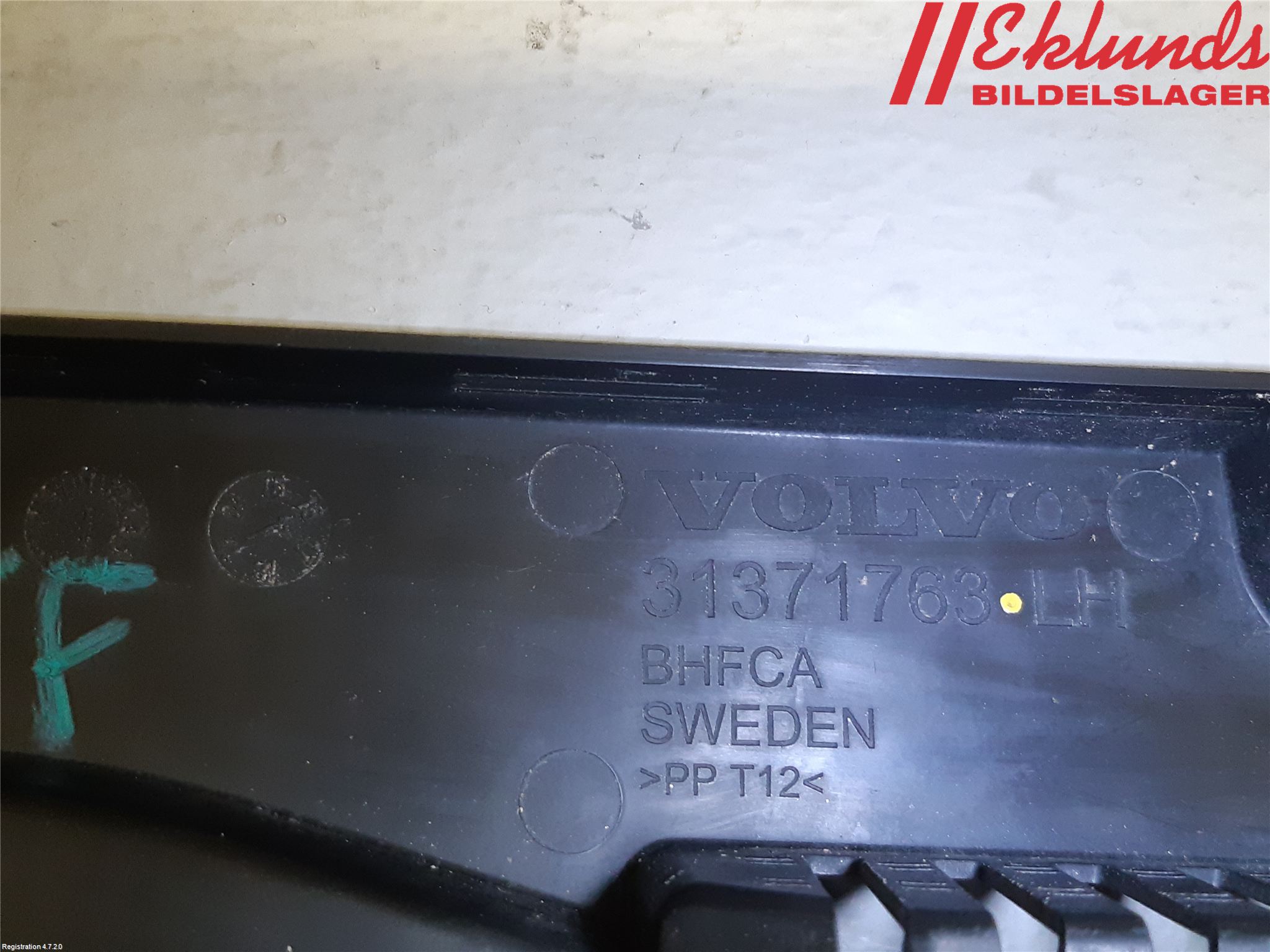 Volvo XC90/RECHARGE 16- Täckplast Front