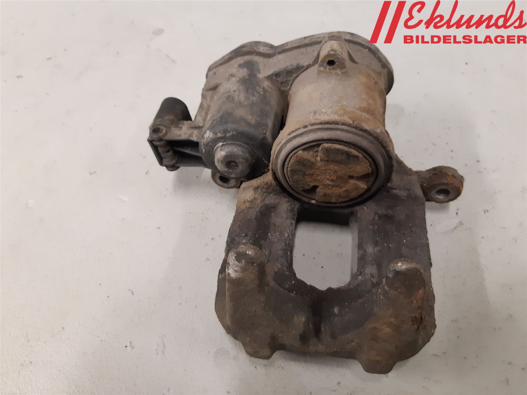 BMW 5 F10/F11/F18 09-17 Bromsok Bak Höger