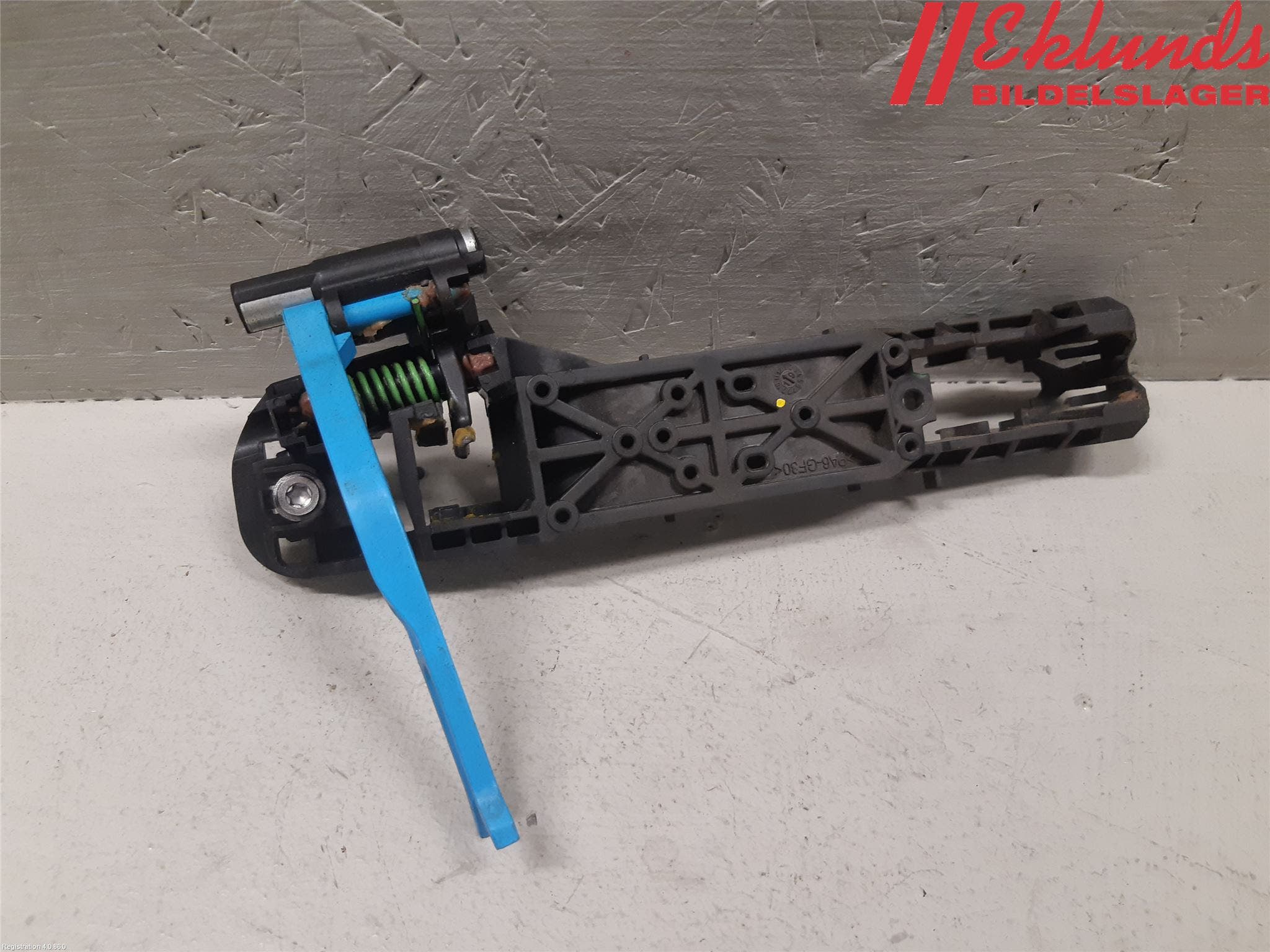 Toyota YARIS XP130 15-20 Dörrhandtag Yttre Vä