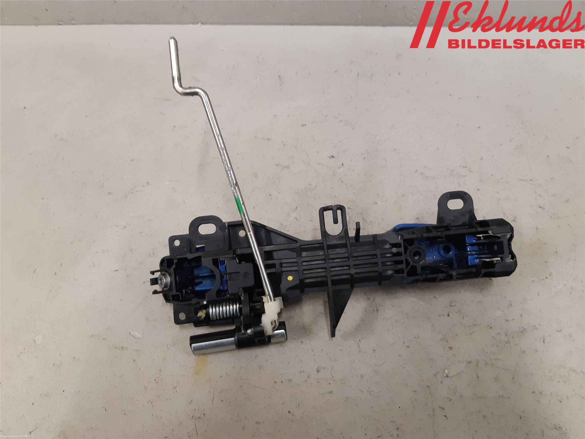 Toyota YARIS XP130 12-14 Dörrhandtag Yttre Hö