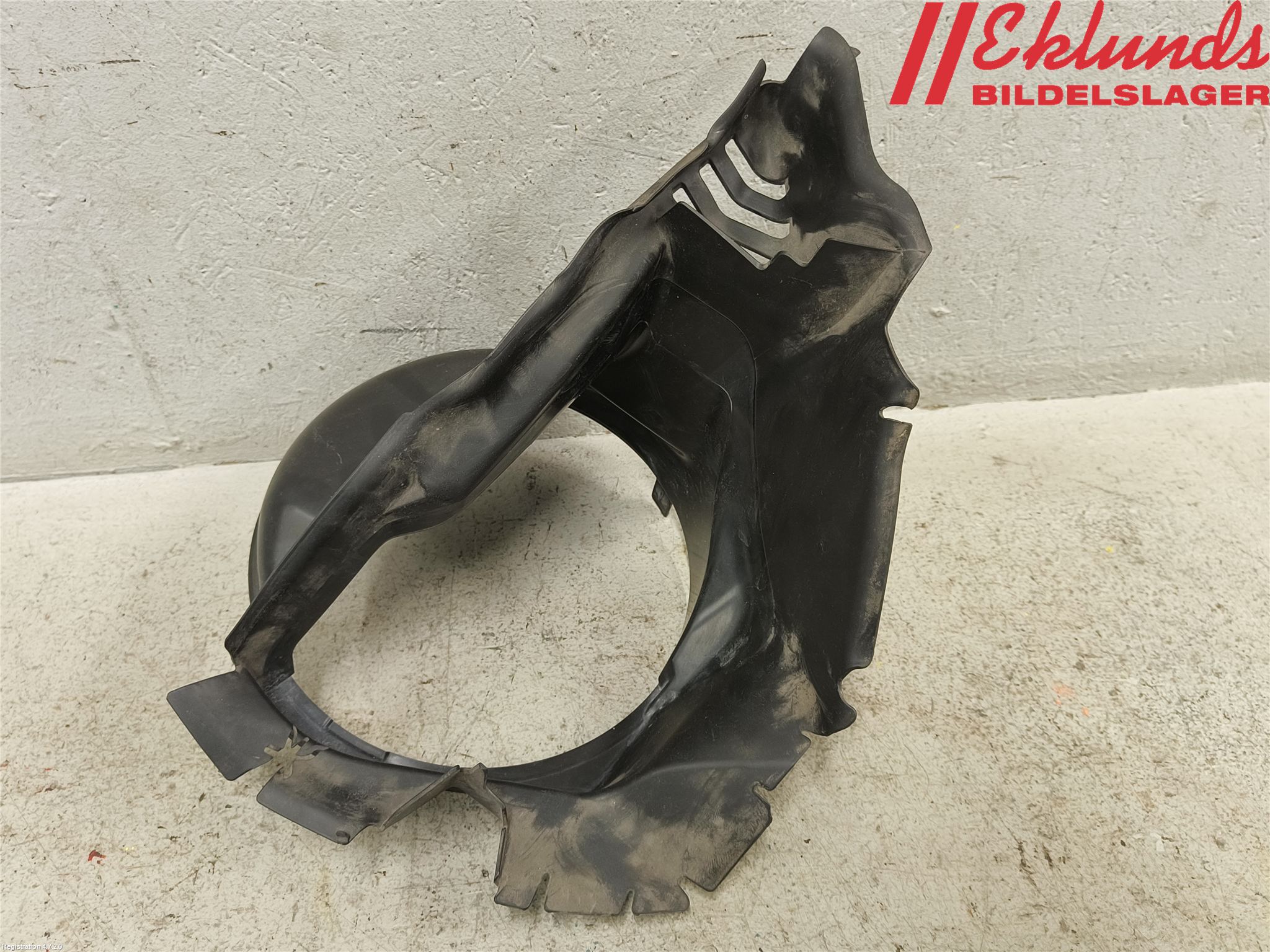 Volvo XC90/RECHARGE 16- Kylfläktkåpa