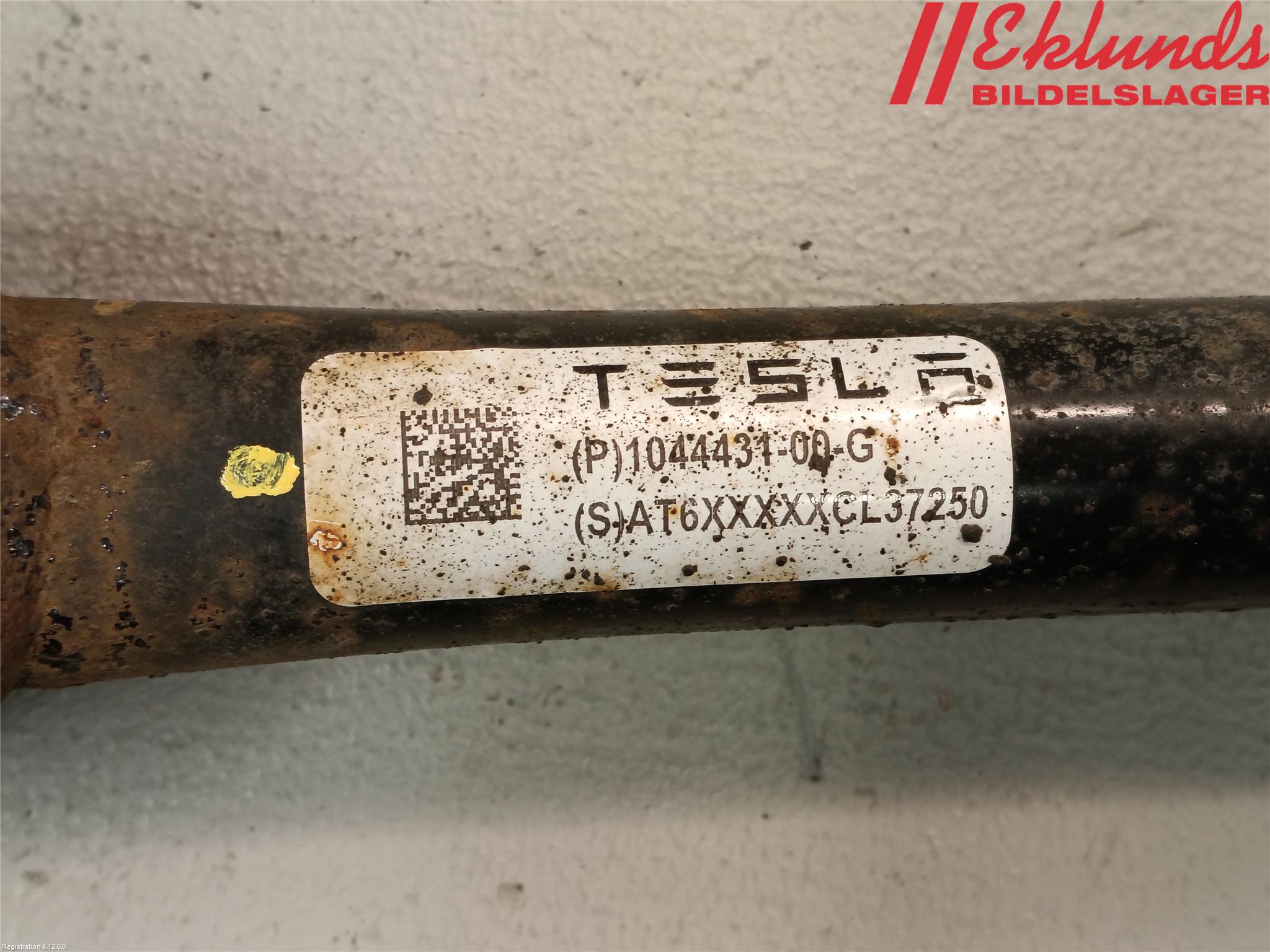 Tesla MODEL 3 17- Bärarm Bak Höger