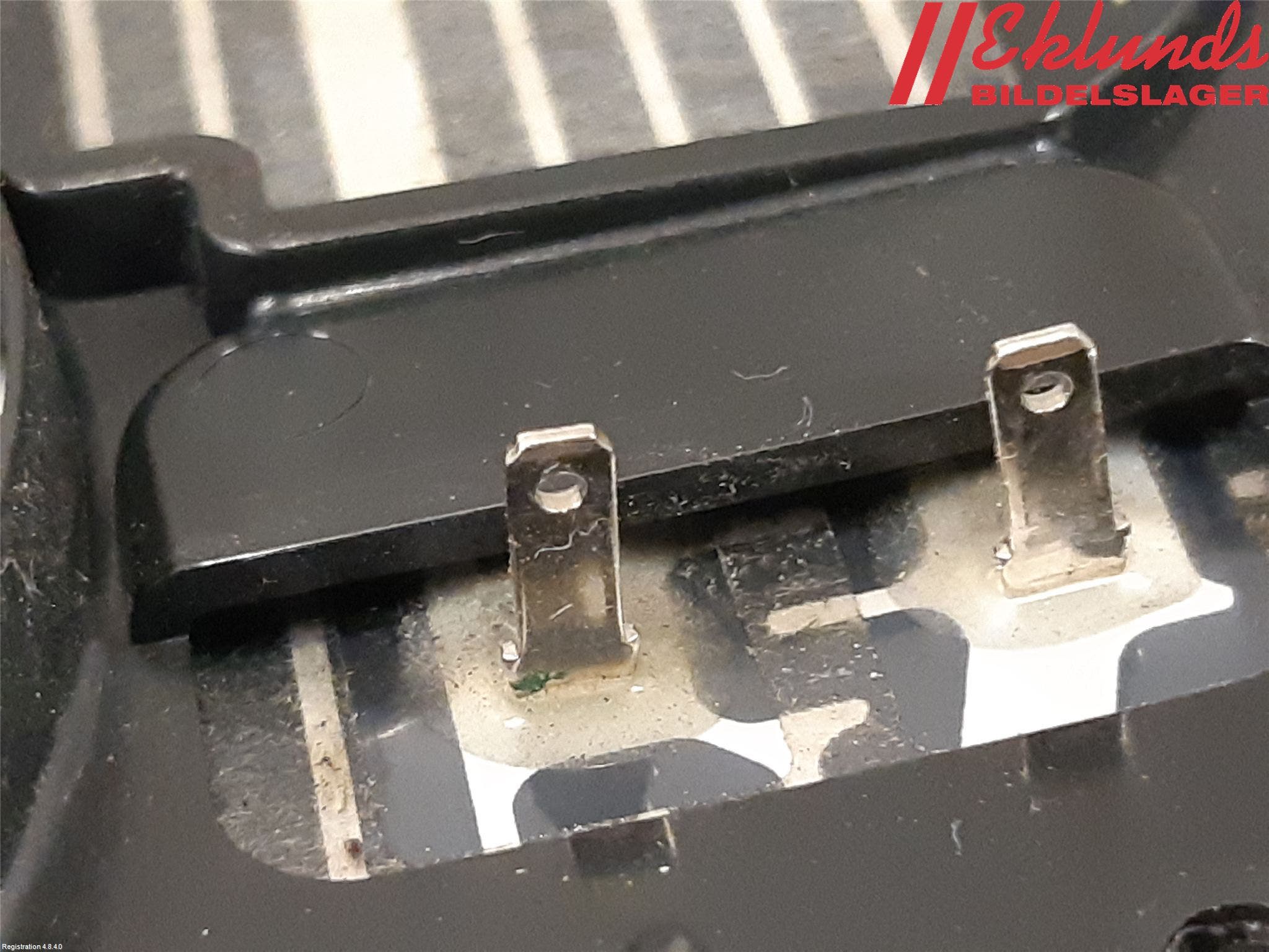 Mazda 2 (DJ) 15-22 Spegelglas Vä