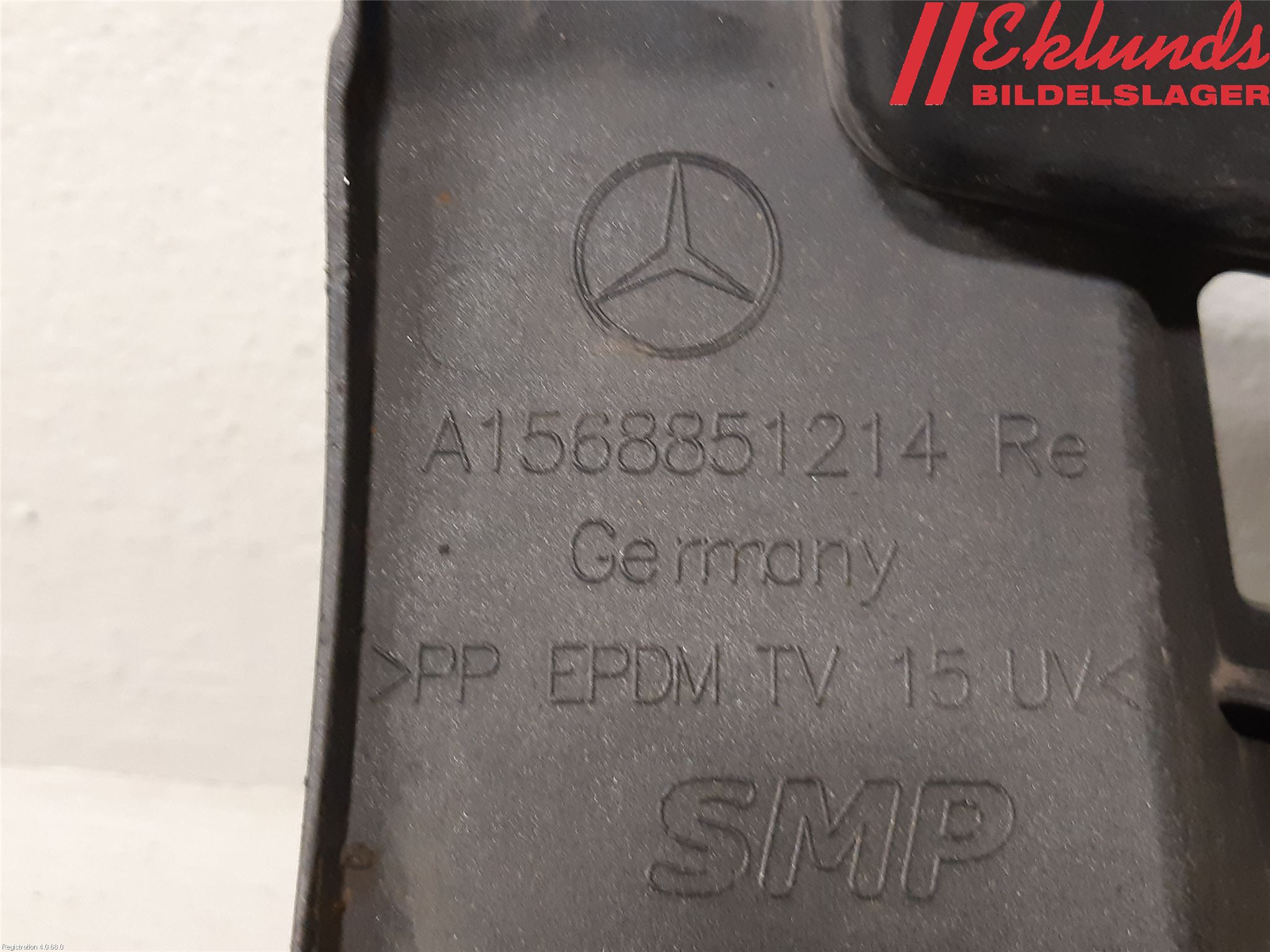 Mercedes-Benz MB GLA-KLASS (X156) 13-20 Stötfångarfäste Bak Hö