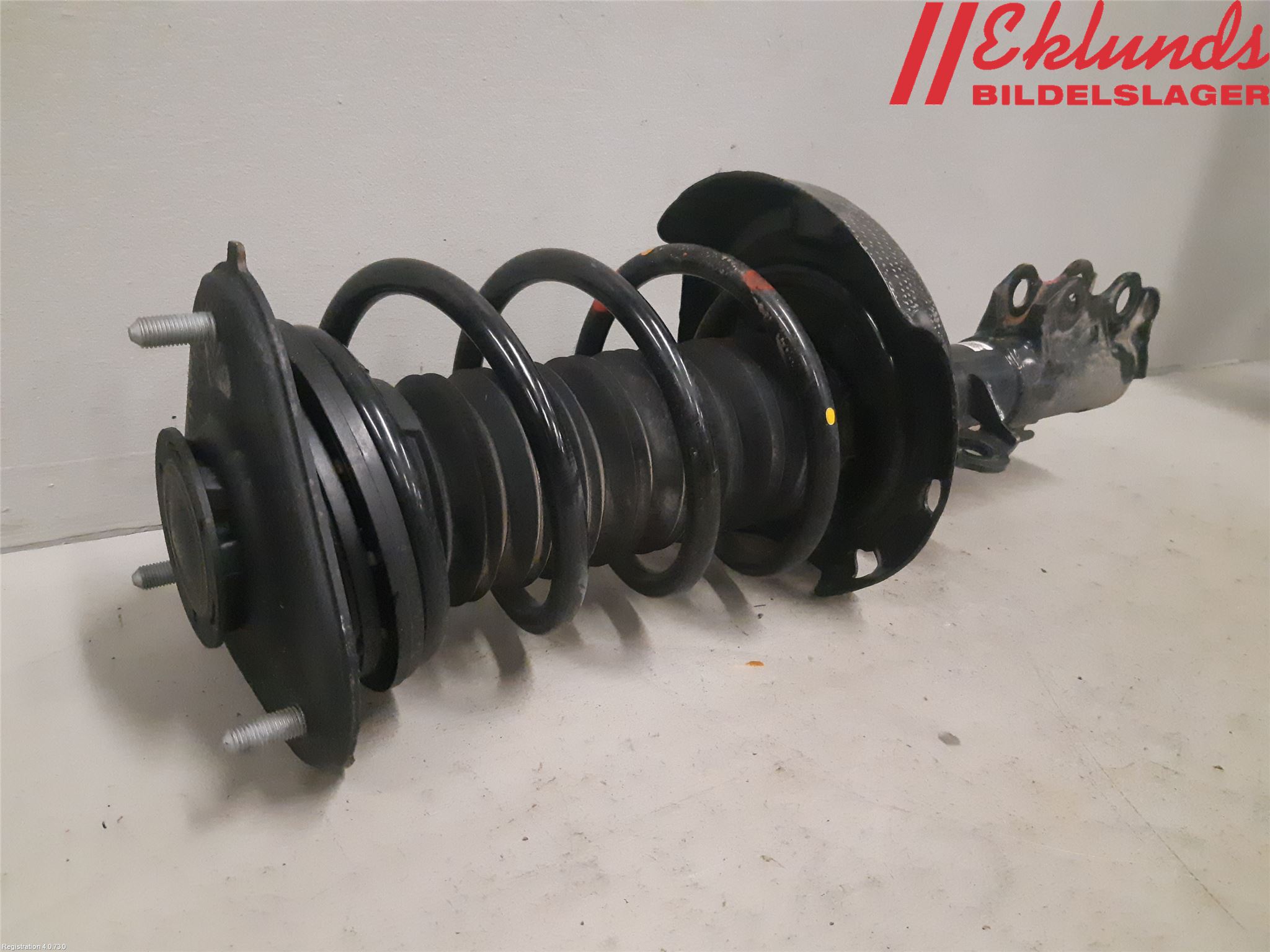 Toyota COROLLA 19- Fjäderben Fram Vänster