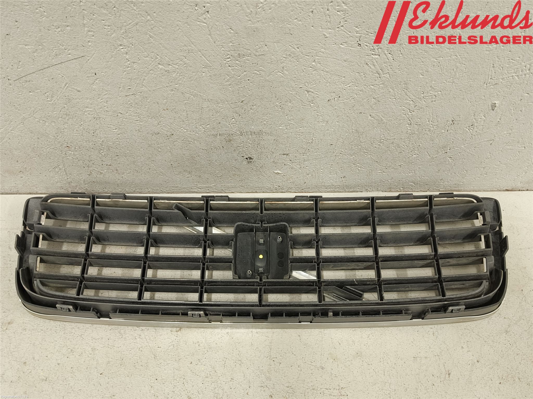 Volvo S80 07-13 Grill Komp