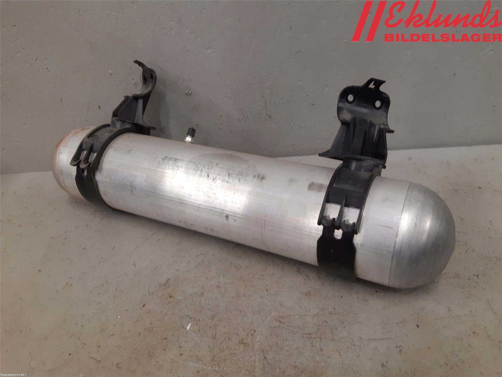 Tesla MODEL S 13- Nivå/Luftförändring Trycktank