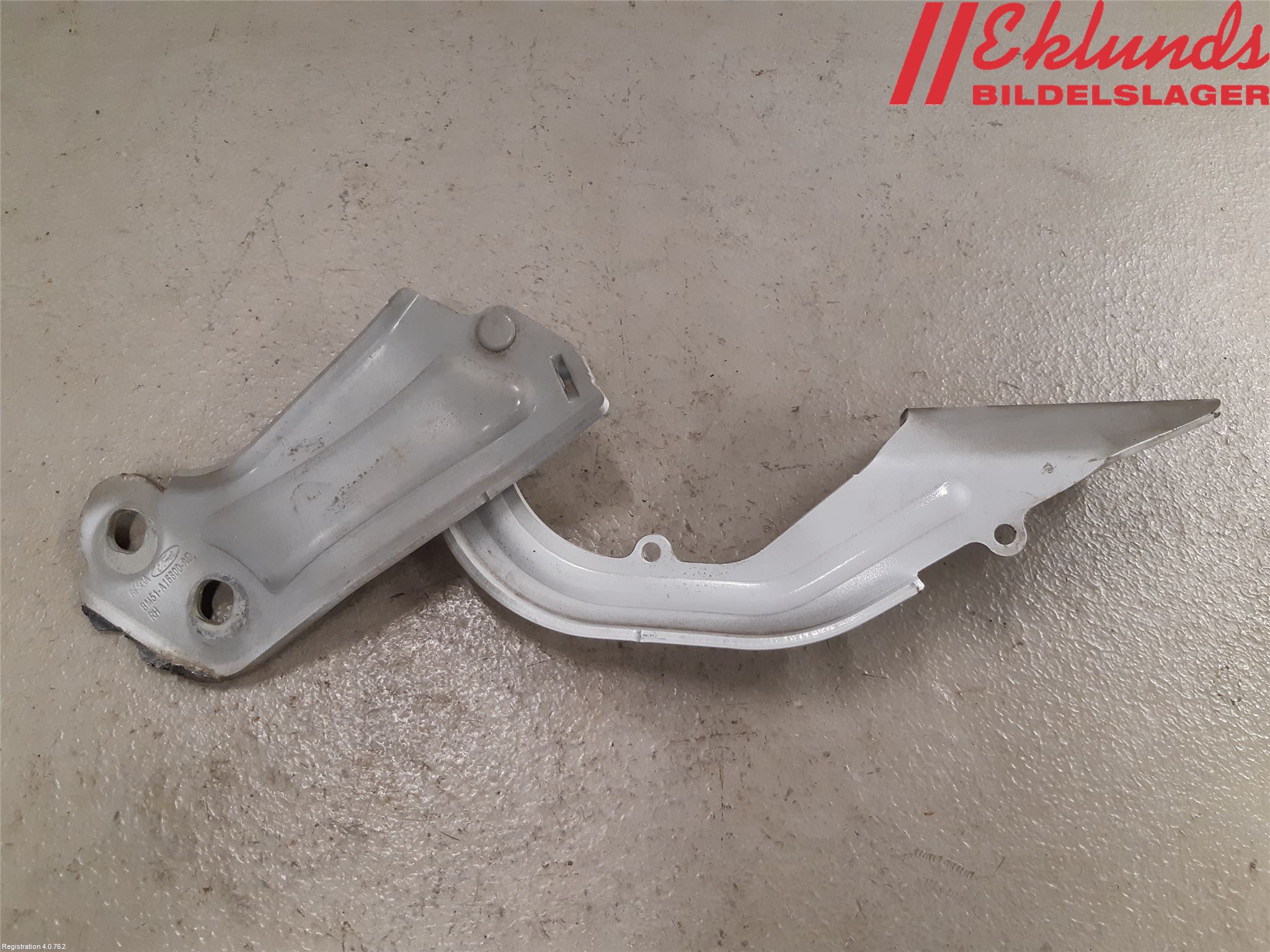 Ford FOCUS 11-14 Huvgångjärn