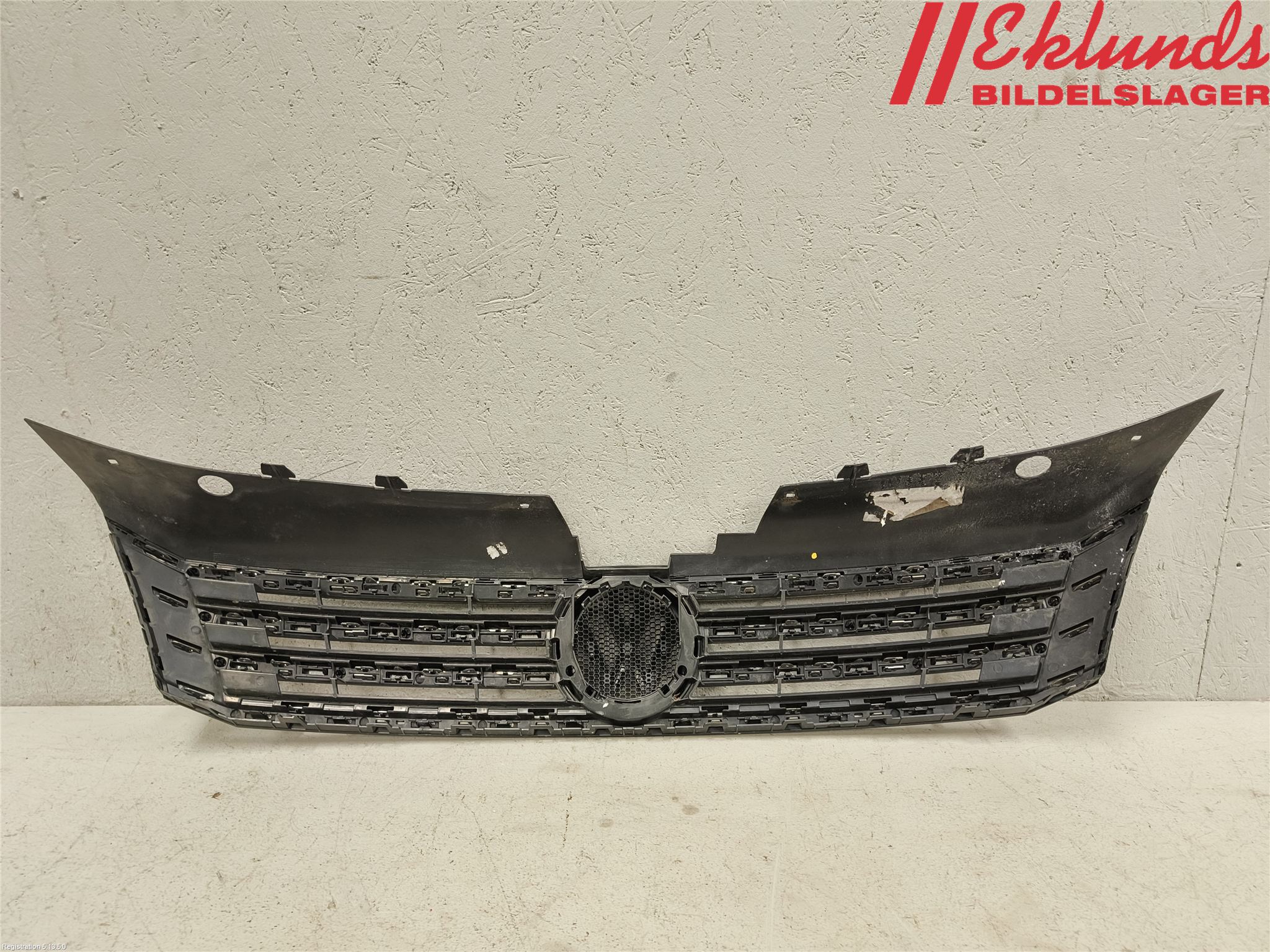 Volkswagen VW PASSAT 11-14 Grill Komp