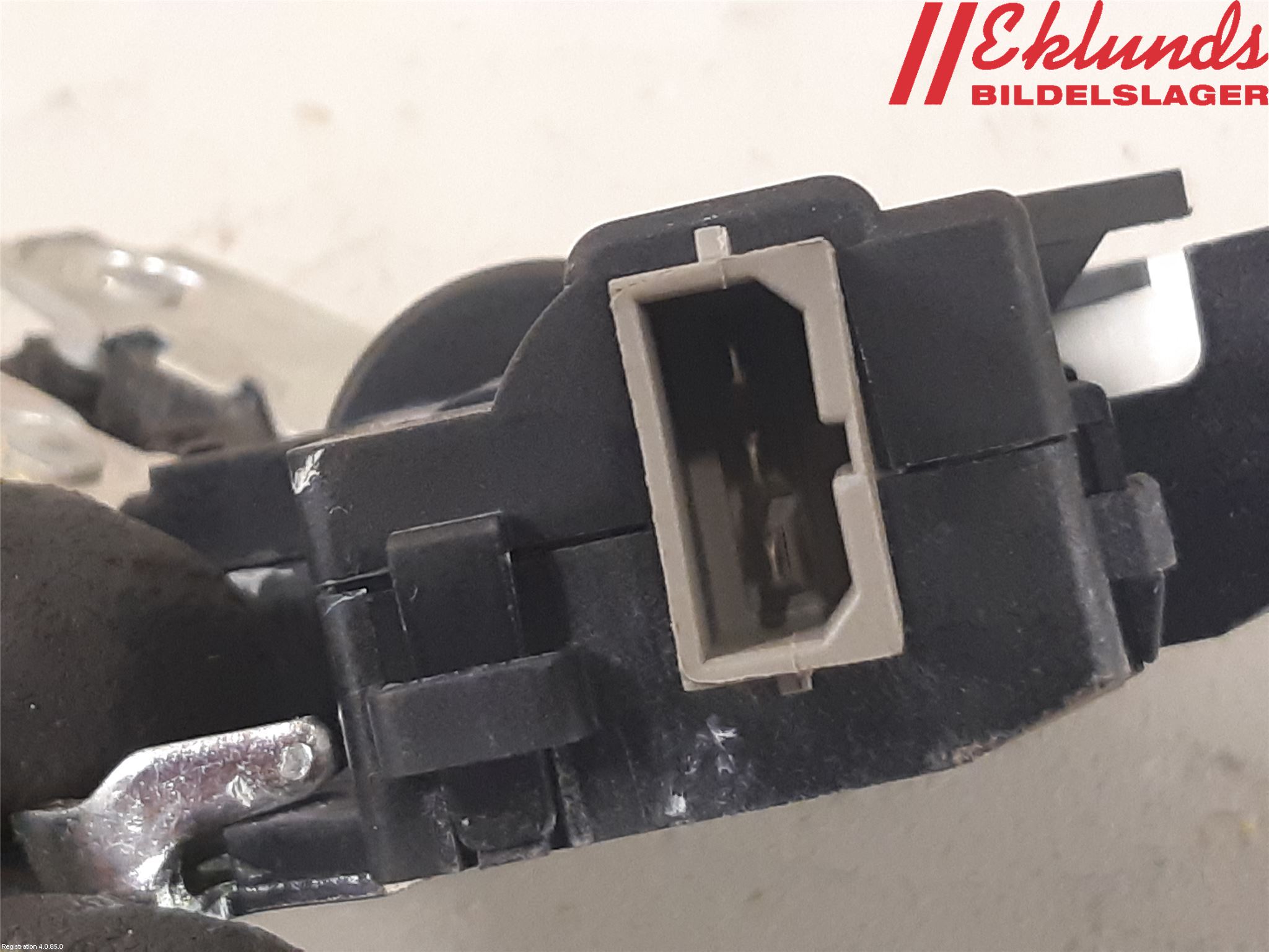 Audi A4/S4 08-11 Låskista Baklucka