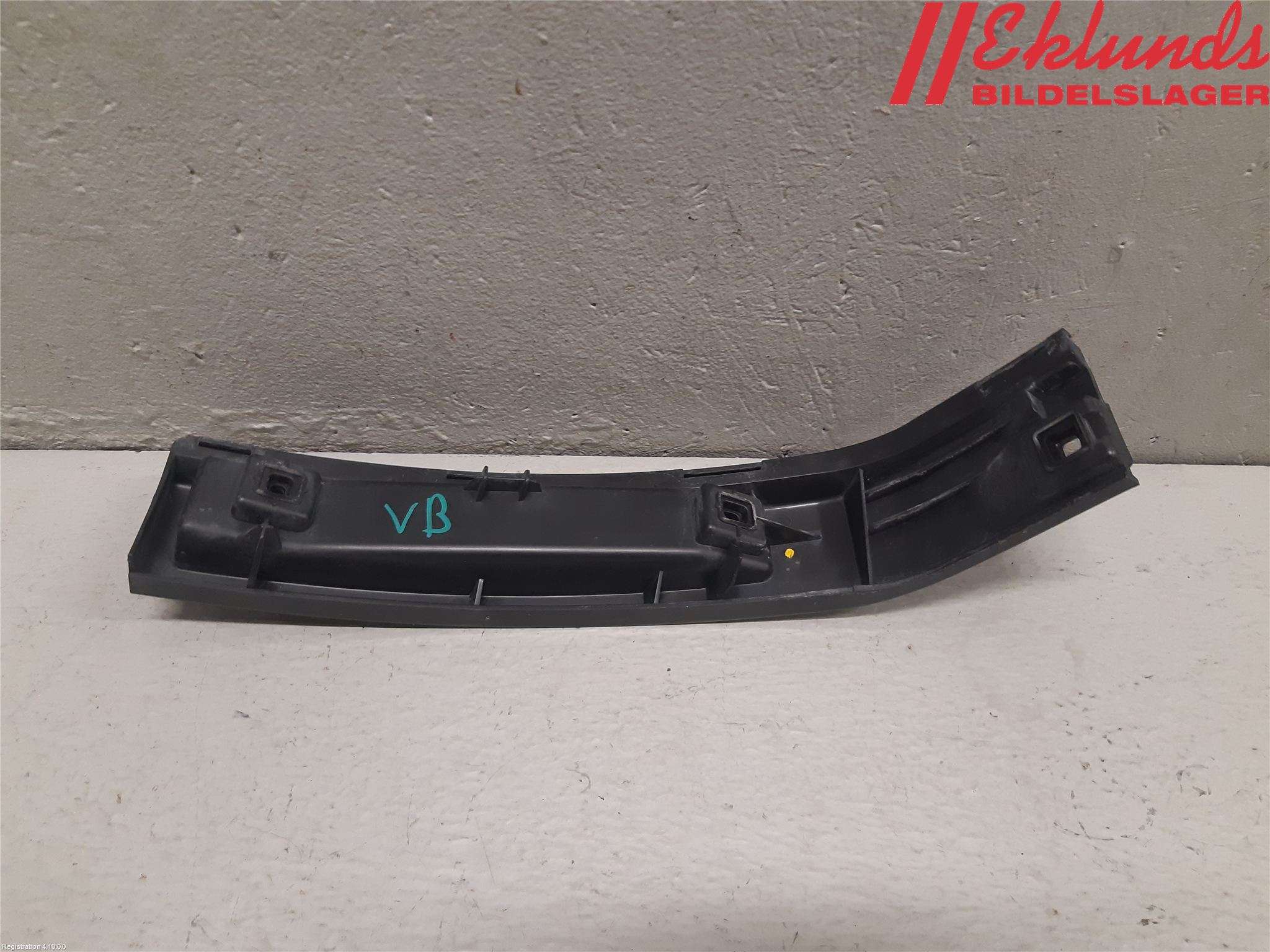 Volvo S80 07-13 Stötfångarfäste Bak Vä