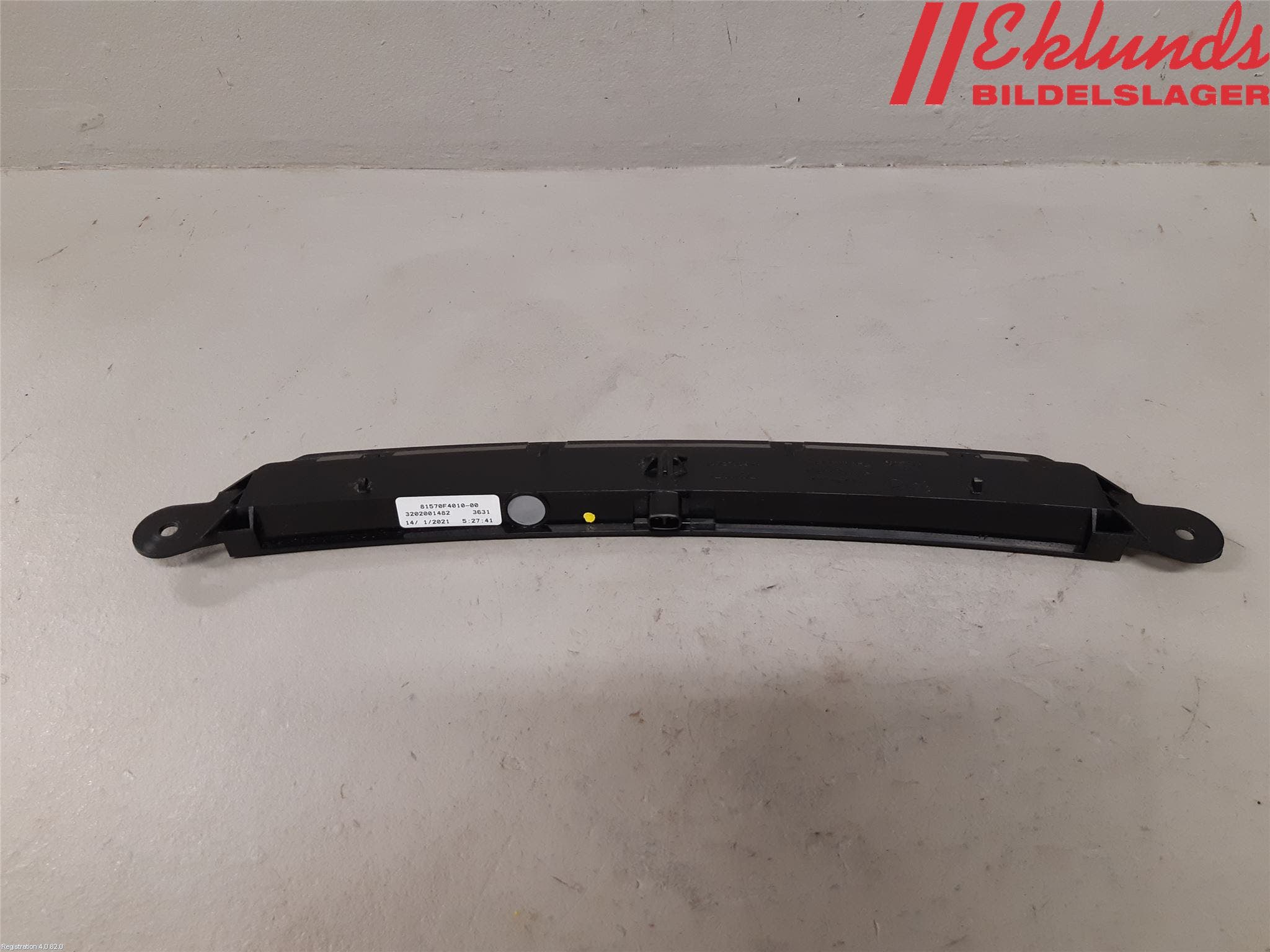 Toyota C-HR 16-23 Bromsljus Bakruta