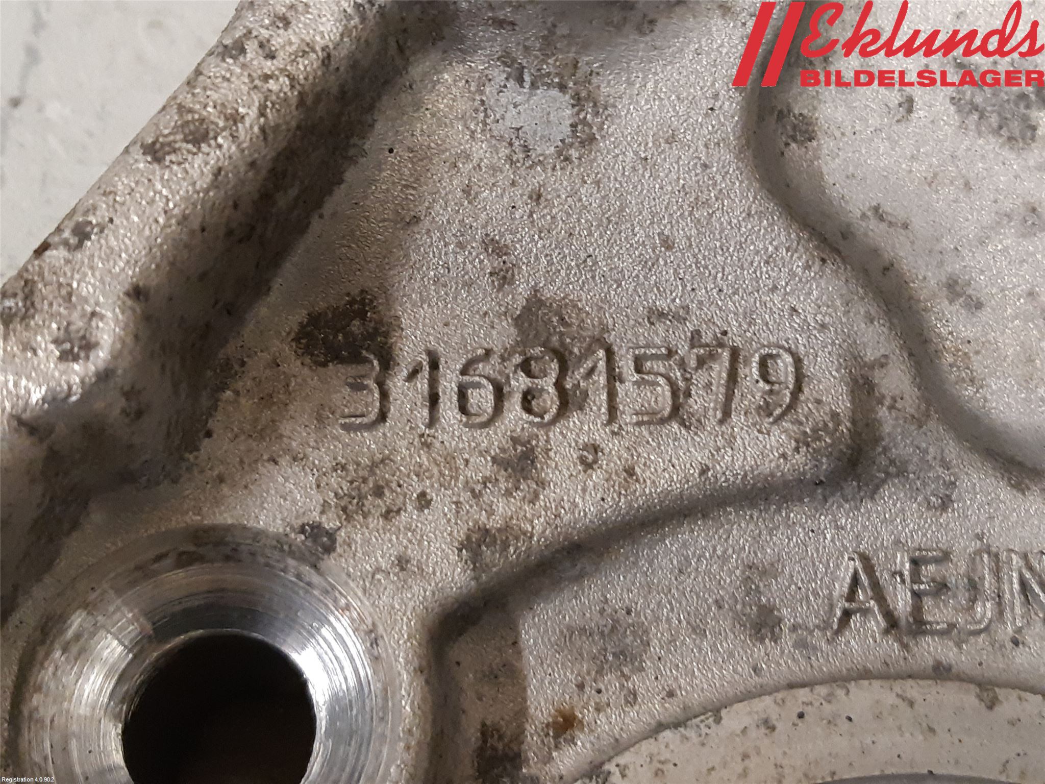 Volvo S60 19- Hjullagerhus-Spindel Vä B