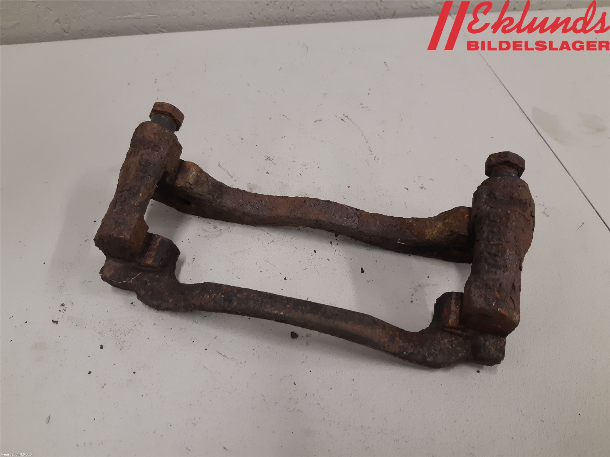 Ford RANGER EU 12-23 Bromsokshållare