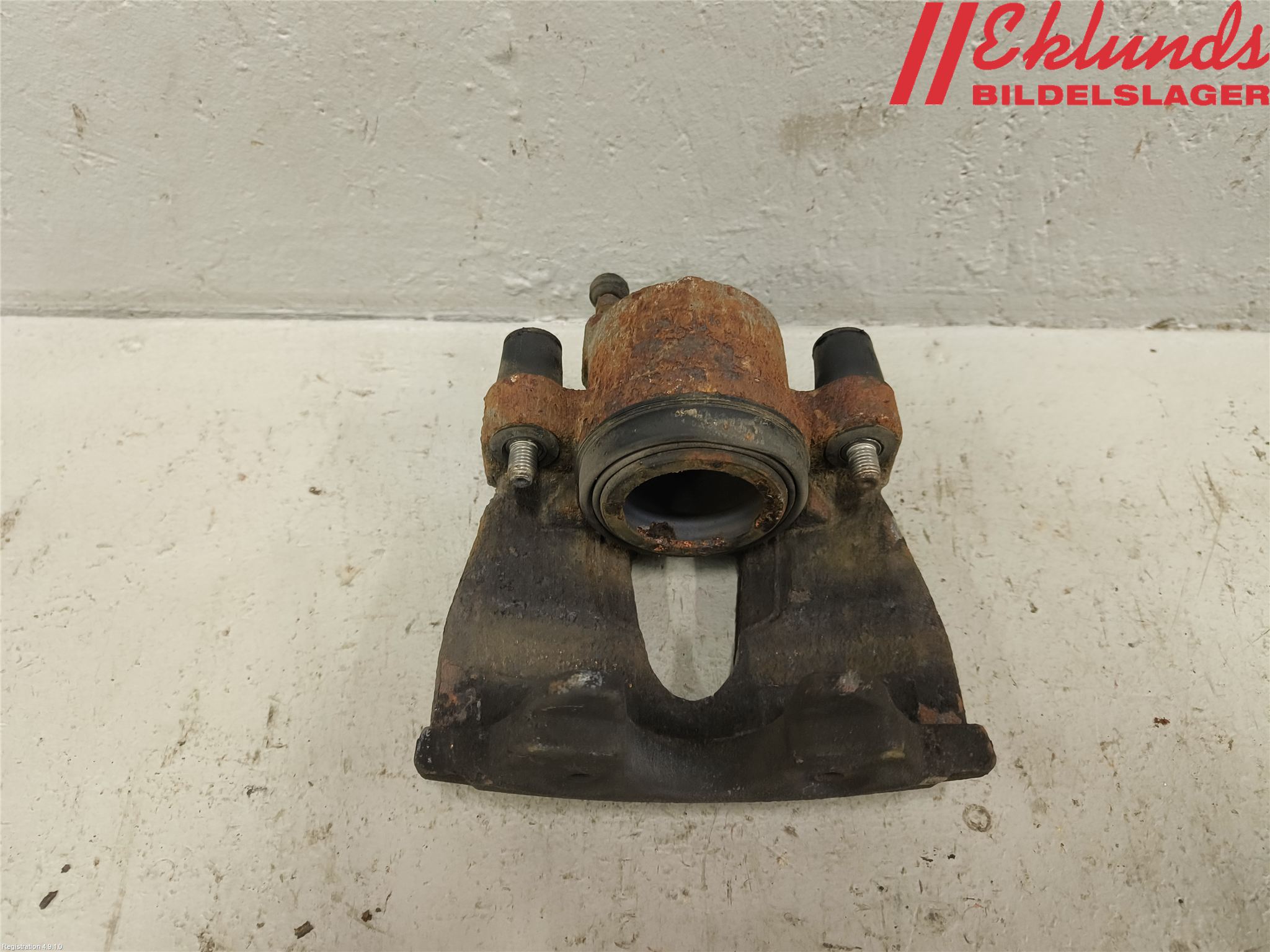 Ford KUGA 17-19 Bromsok Fram Vänster