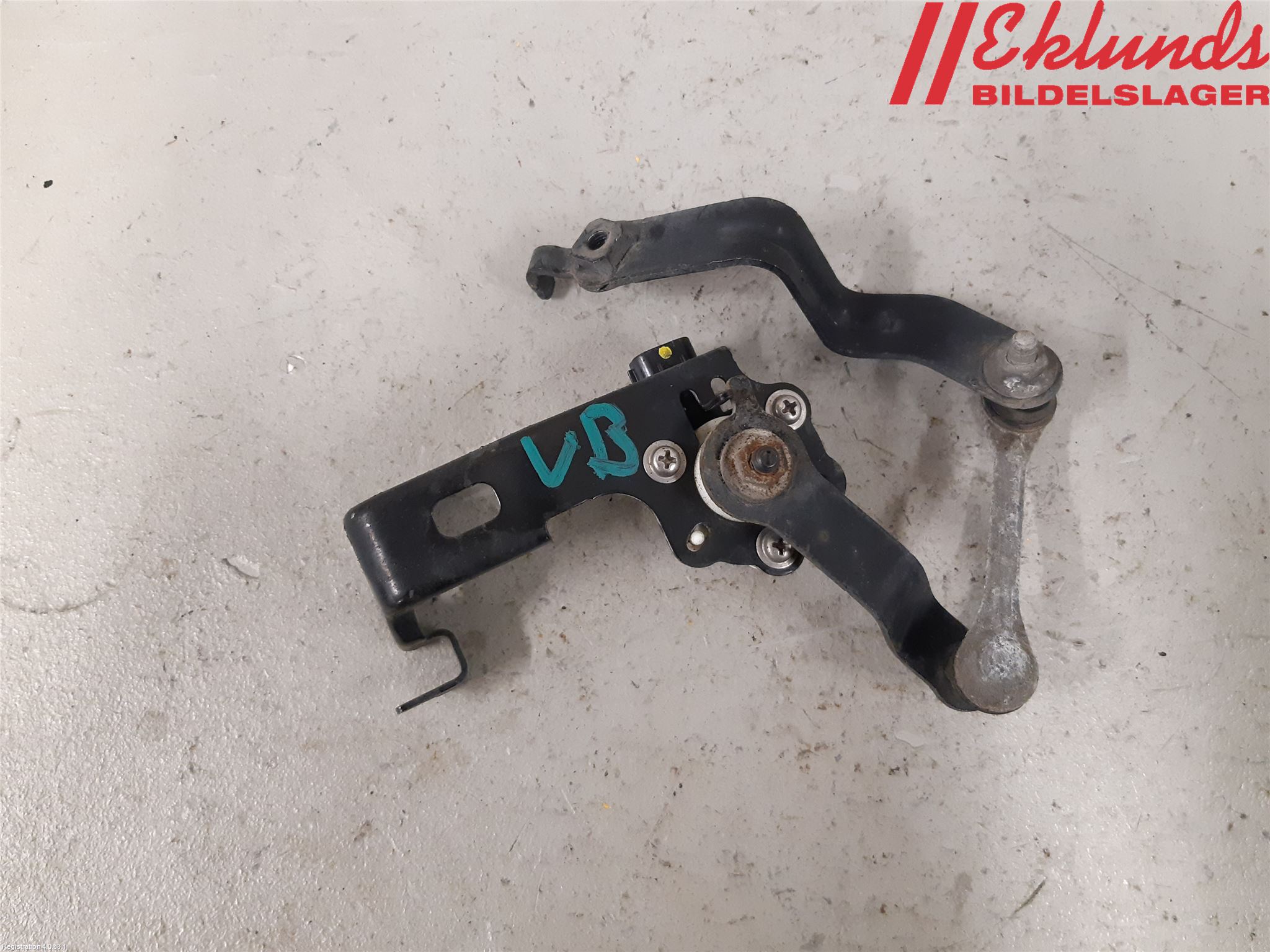 Toyota C-HR 16-23 Givare Xenon/Ljushöjdsreglering