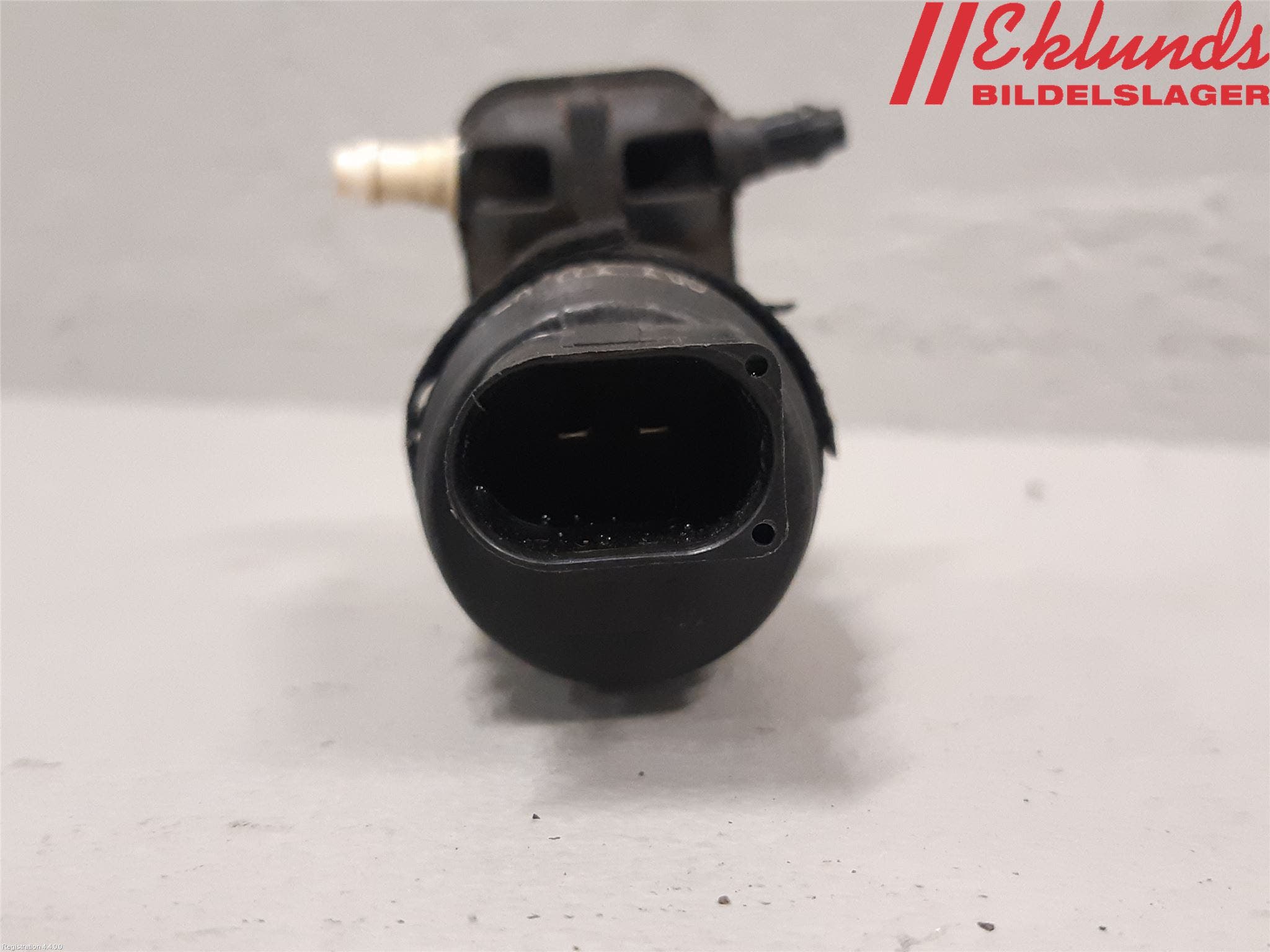 Audi Q5 09-16 Spolarpump Vindruta