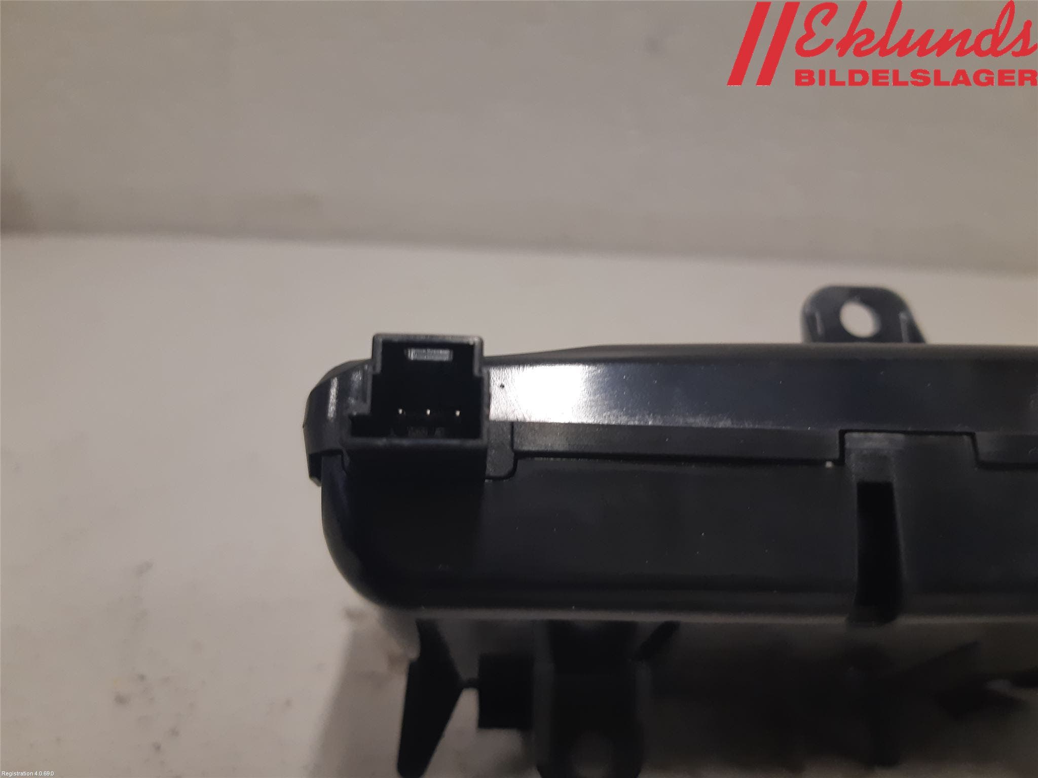 Mercedes-Benz MB C-KLASS (W205) 14-21 Ac Styrenhet Ac Manöveren