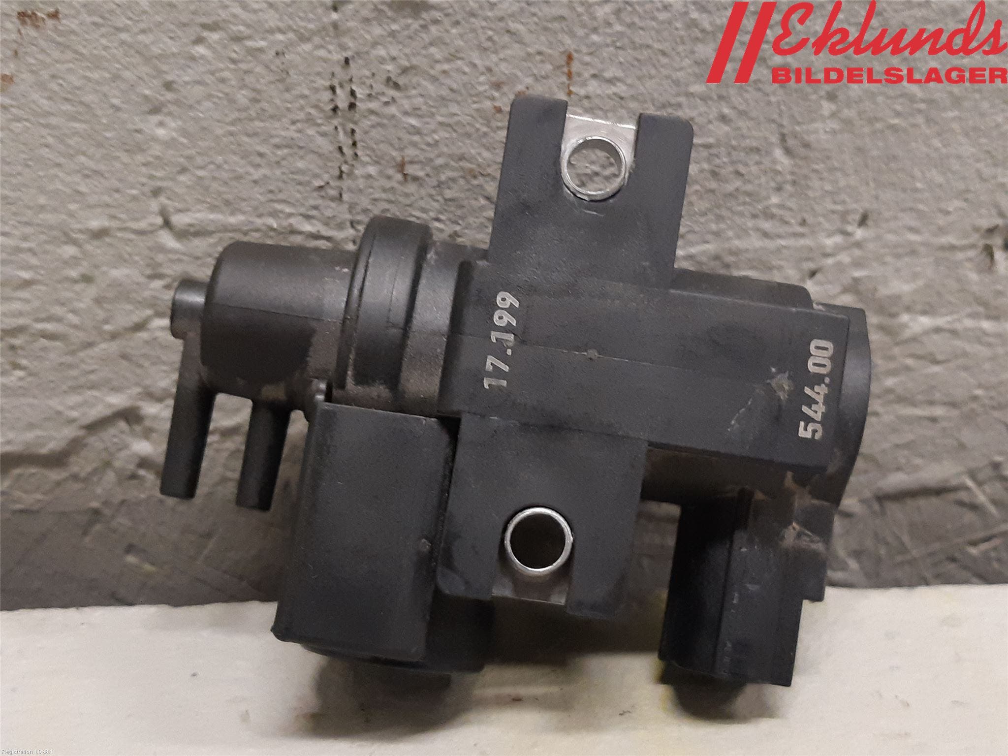 Toyota AURIS 13-19 Vakuumventil