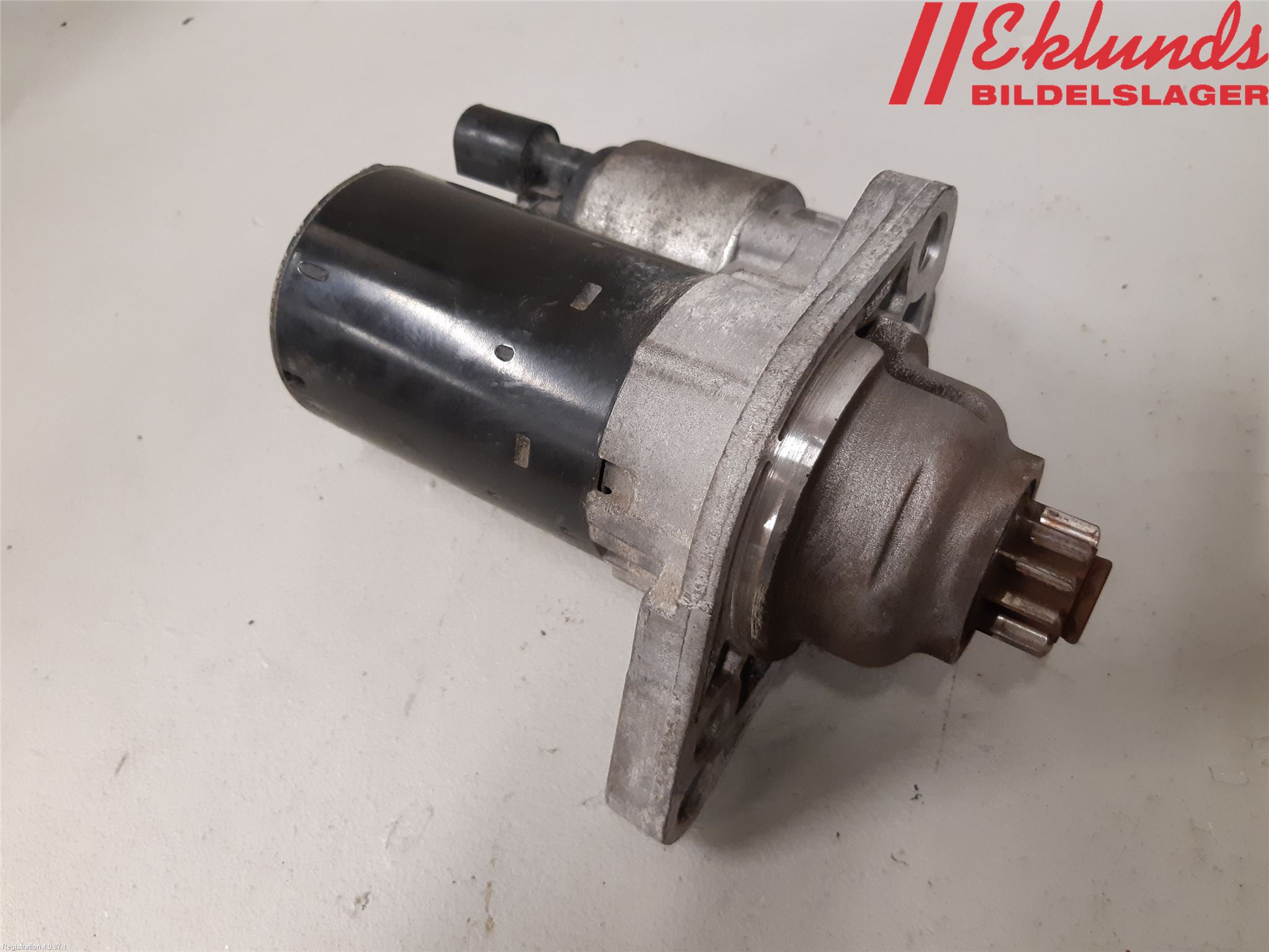 Volkswagen VW GOLF VI 09-13 Startmotor