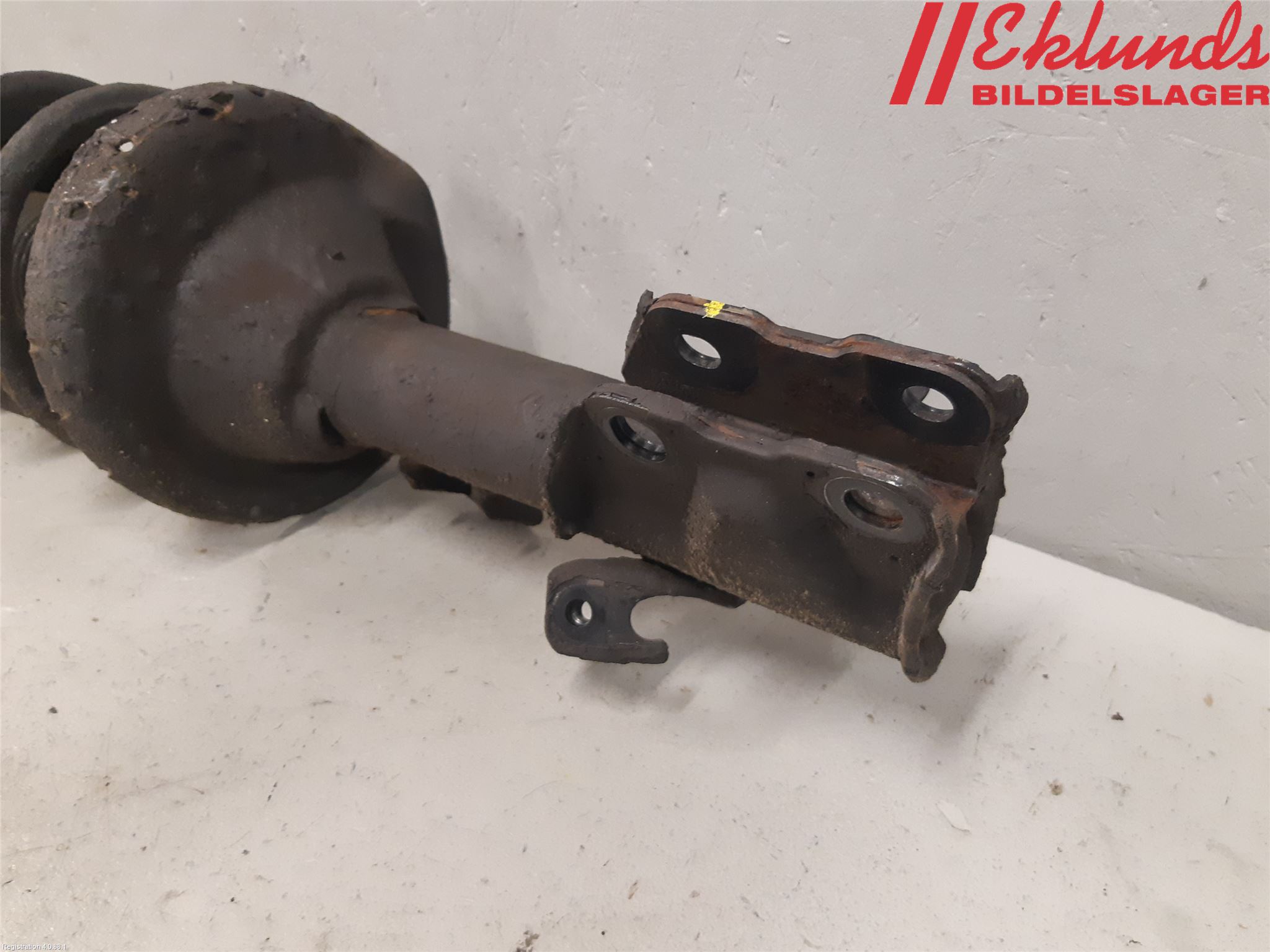 Subaru OUTBACK 15-20 Fjäderben Fram Höger