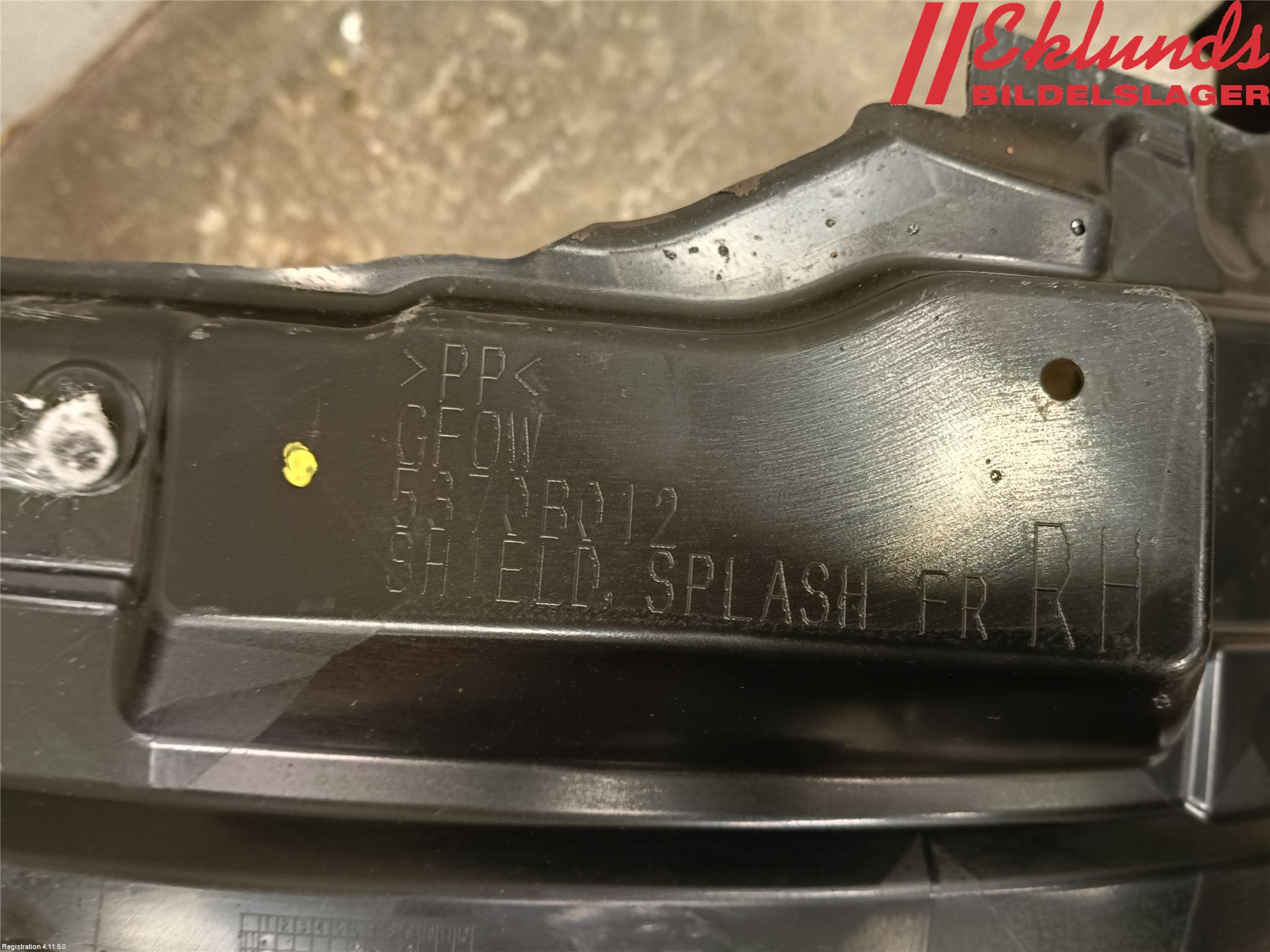 Mitsubishi OUTLANDER 13-21 Skärm Inner