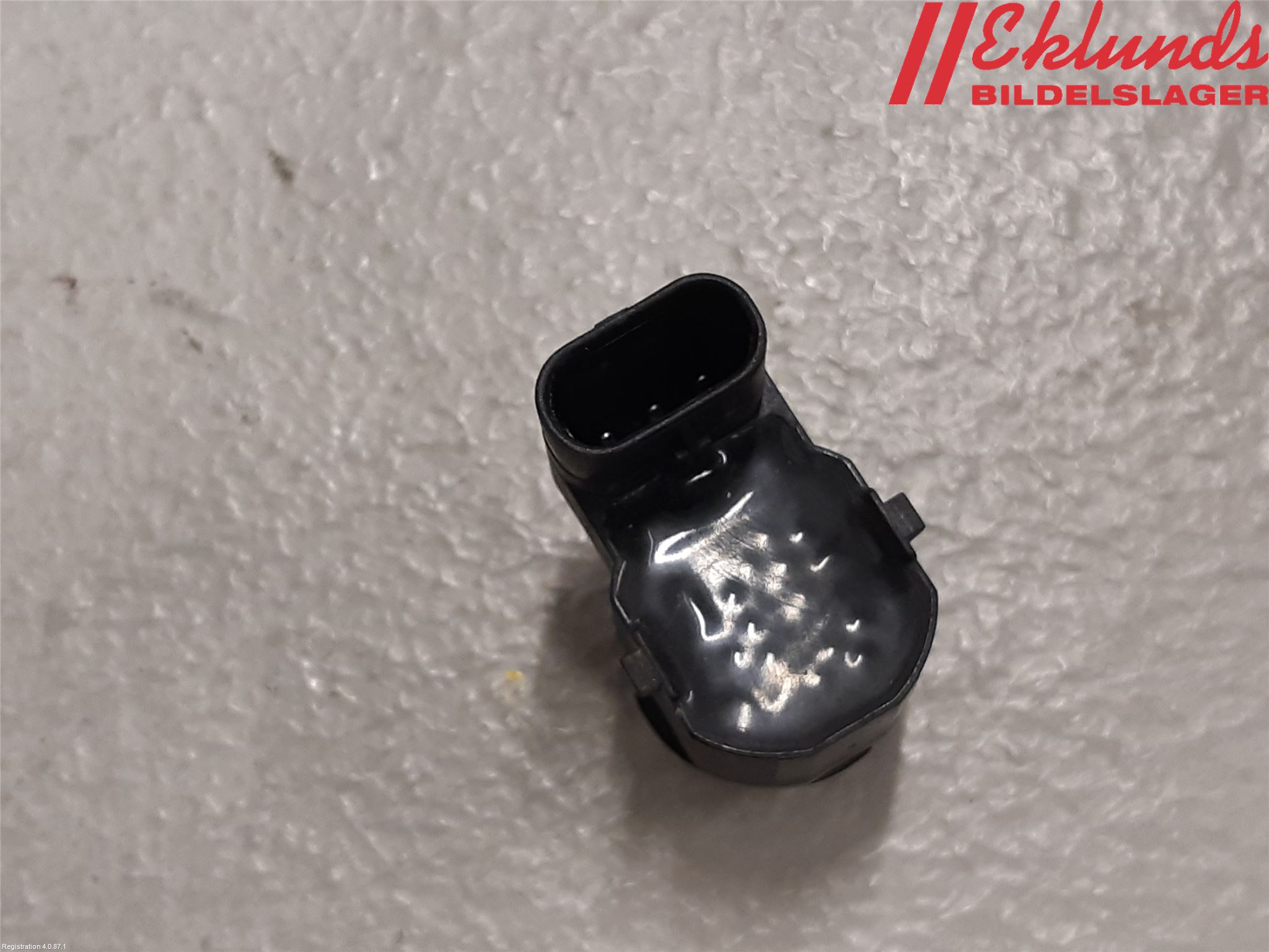 Skoda SUPERB 09-15 Parkeringshjälp Frontsensor