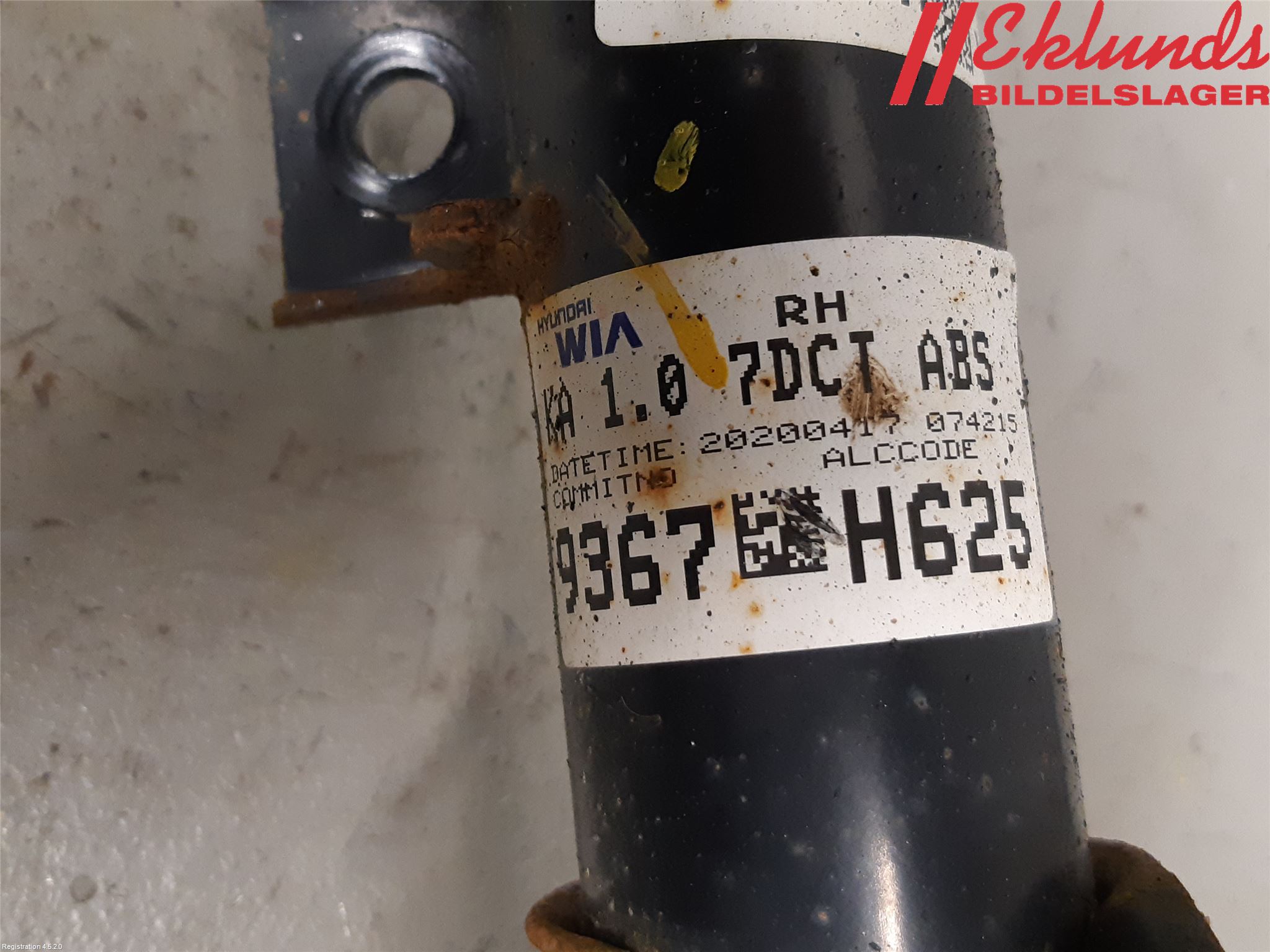 Kia STONIC 18->> Fjäderben Fram Höger