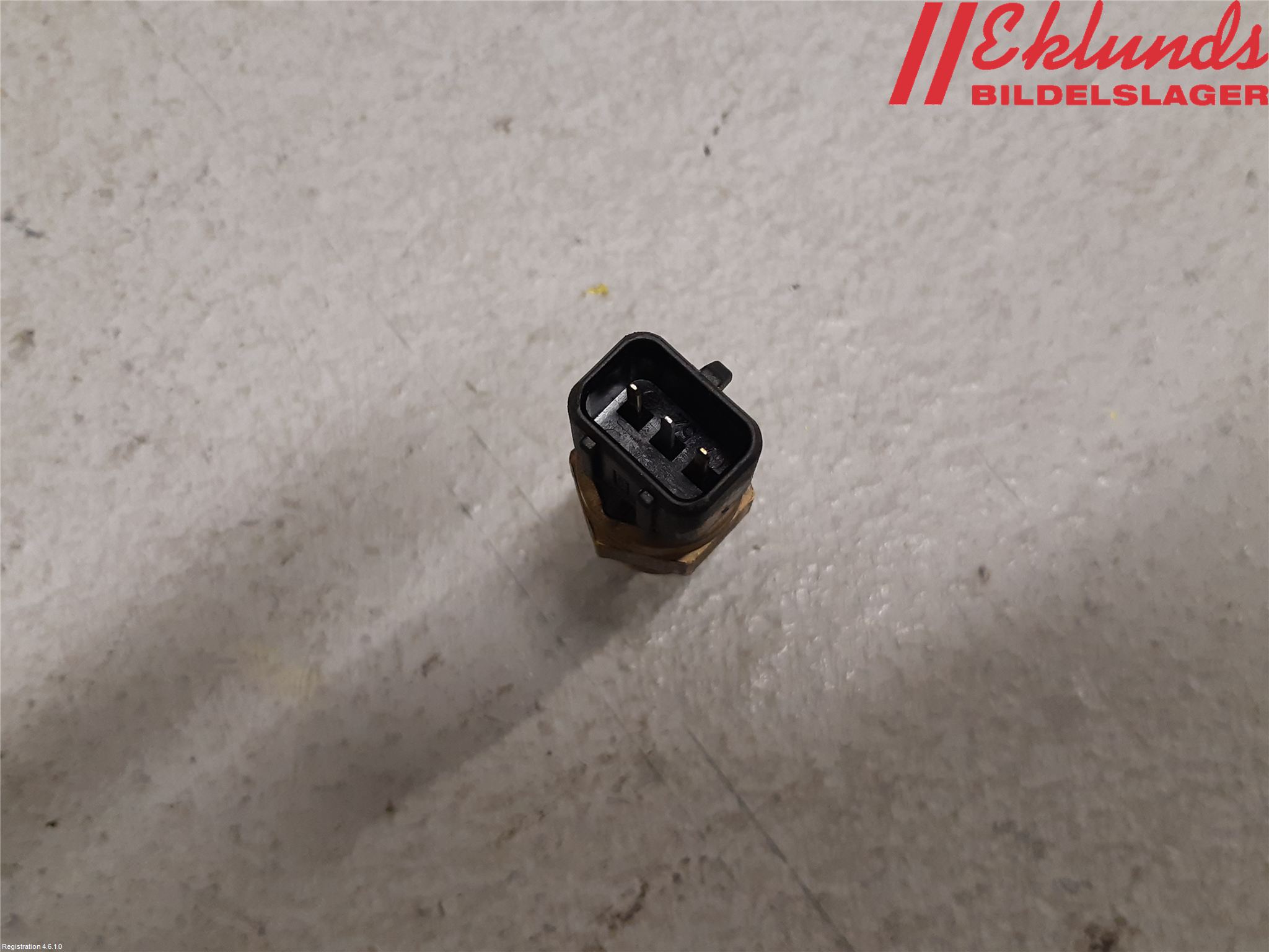 Kia OPTIMA 16-20 Givare Temp Vatten