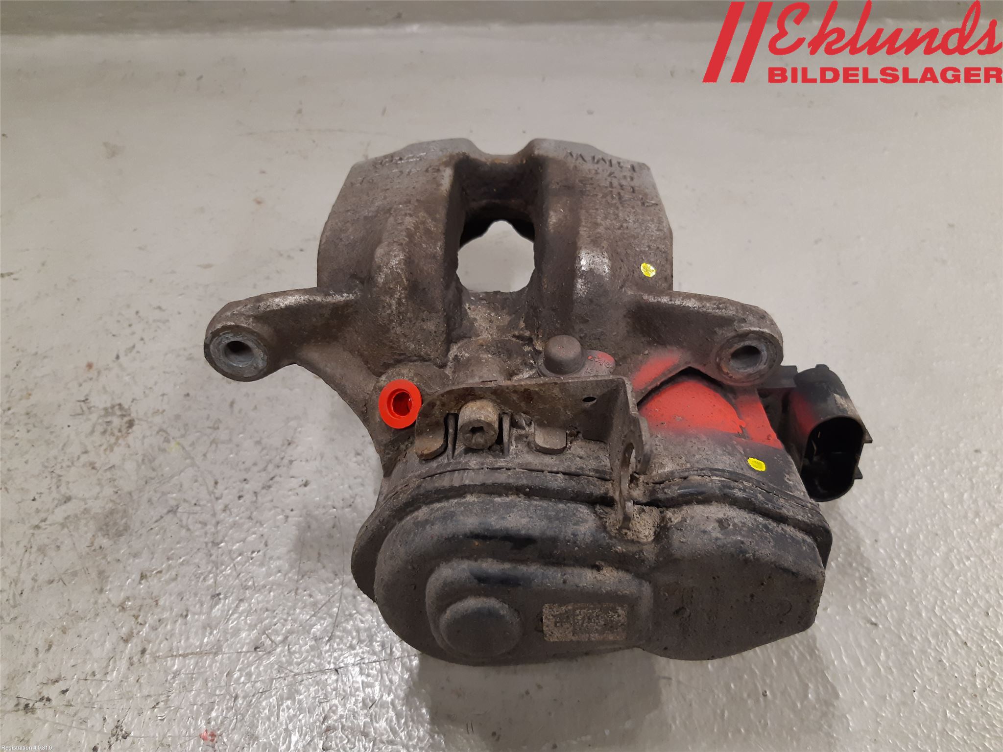 BMW 5 F10/F11/F18 09-17 Bromsok Bak Vänster