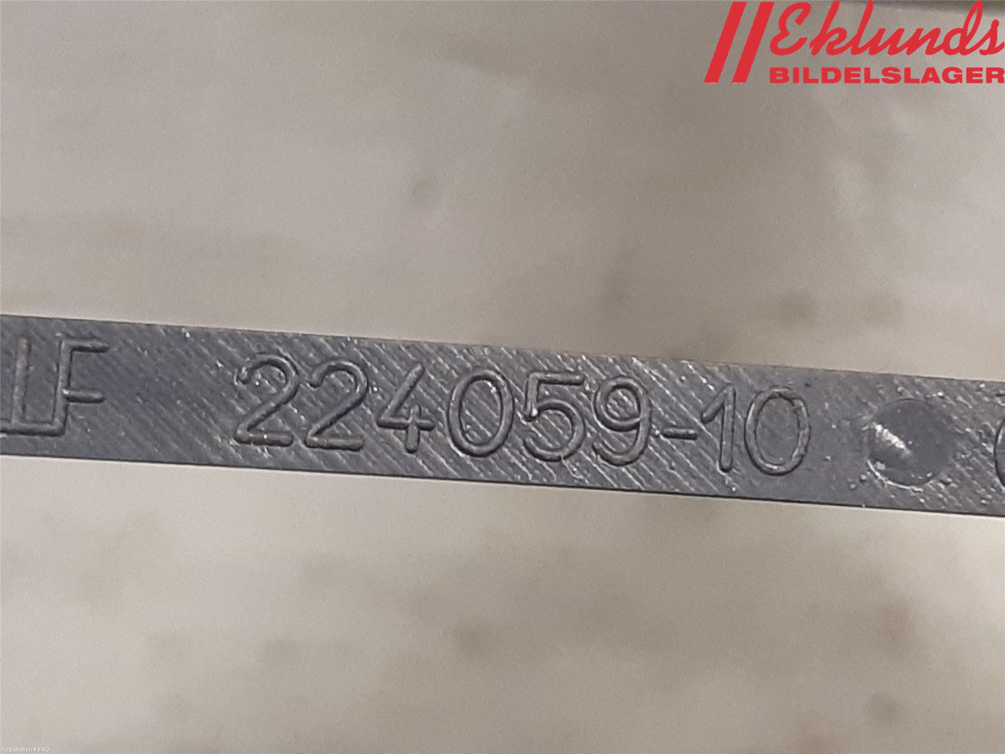 BMW 1 E87/81 5D/3D 03-11 Grilldel Höger