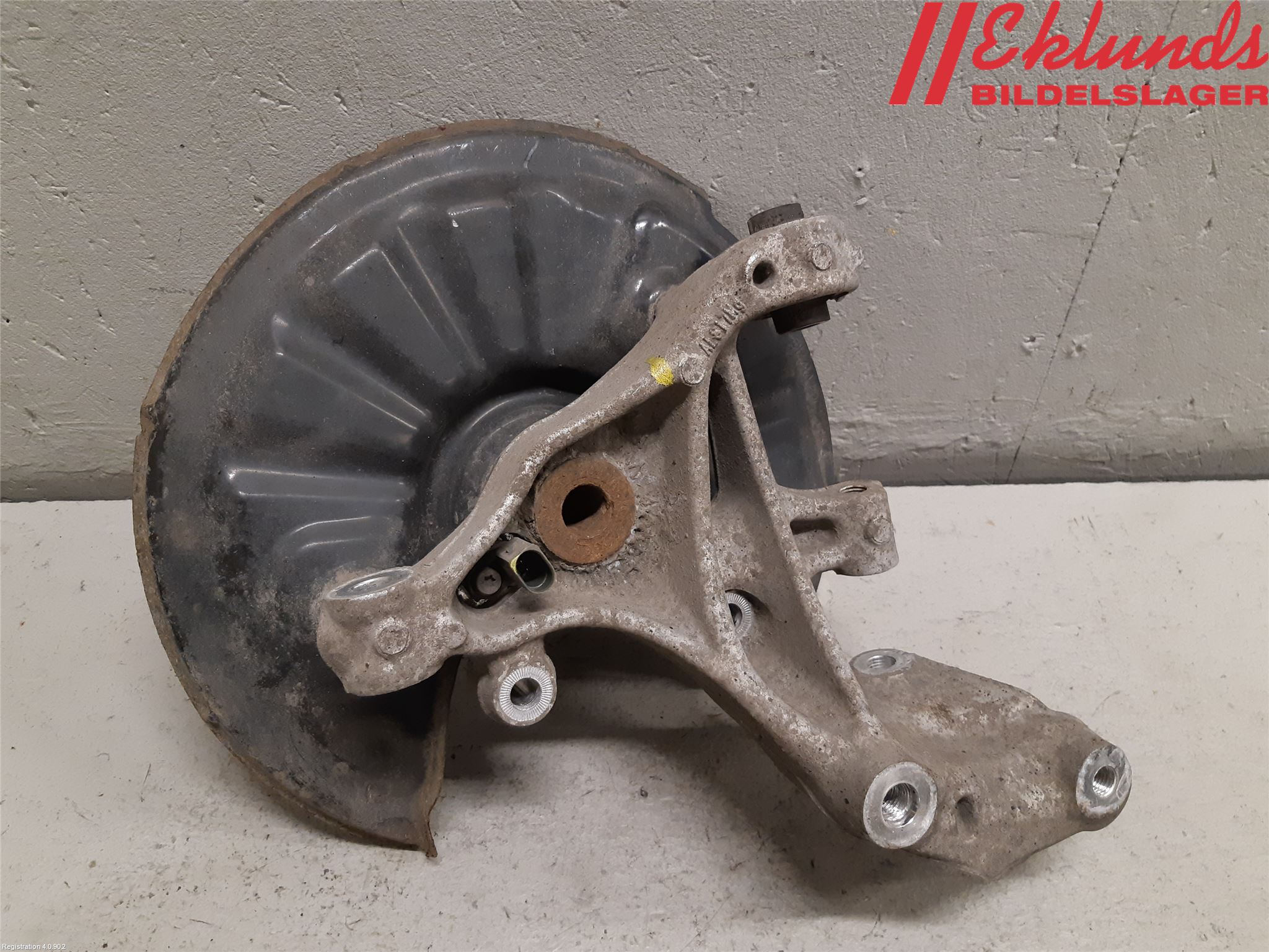Volkswagen VW PASSAT 15-19 Hjullagerhus-Spindel Hö B