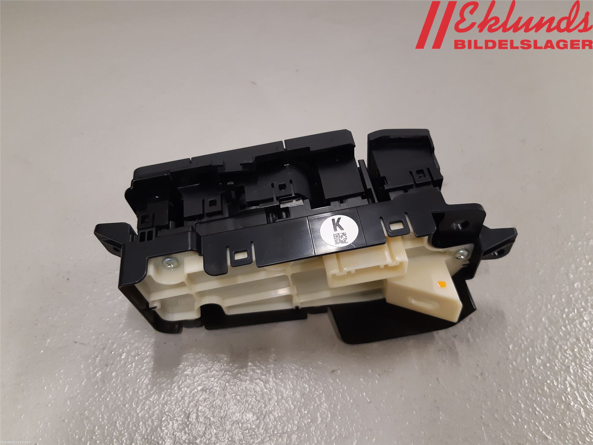 Toyota RAV4 19- Strömställare Växellåda