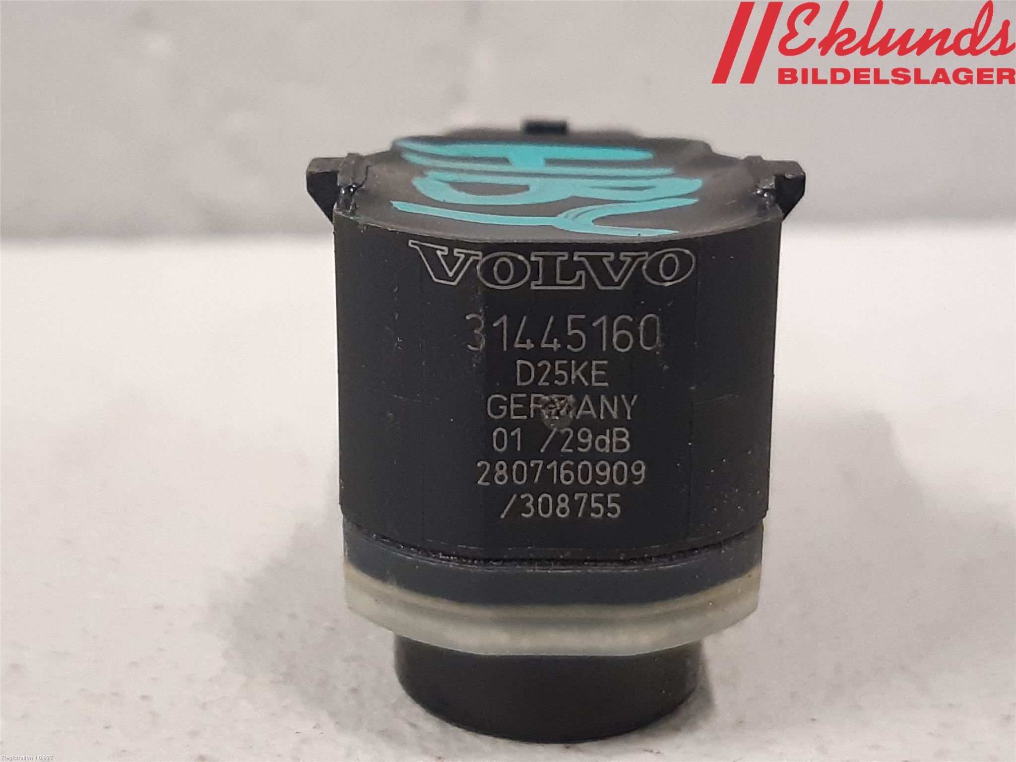 Volvo V60 CROSS COUNTRY 16-18 Parkeringshjälp Backsensor