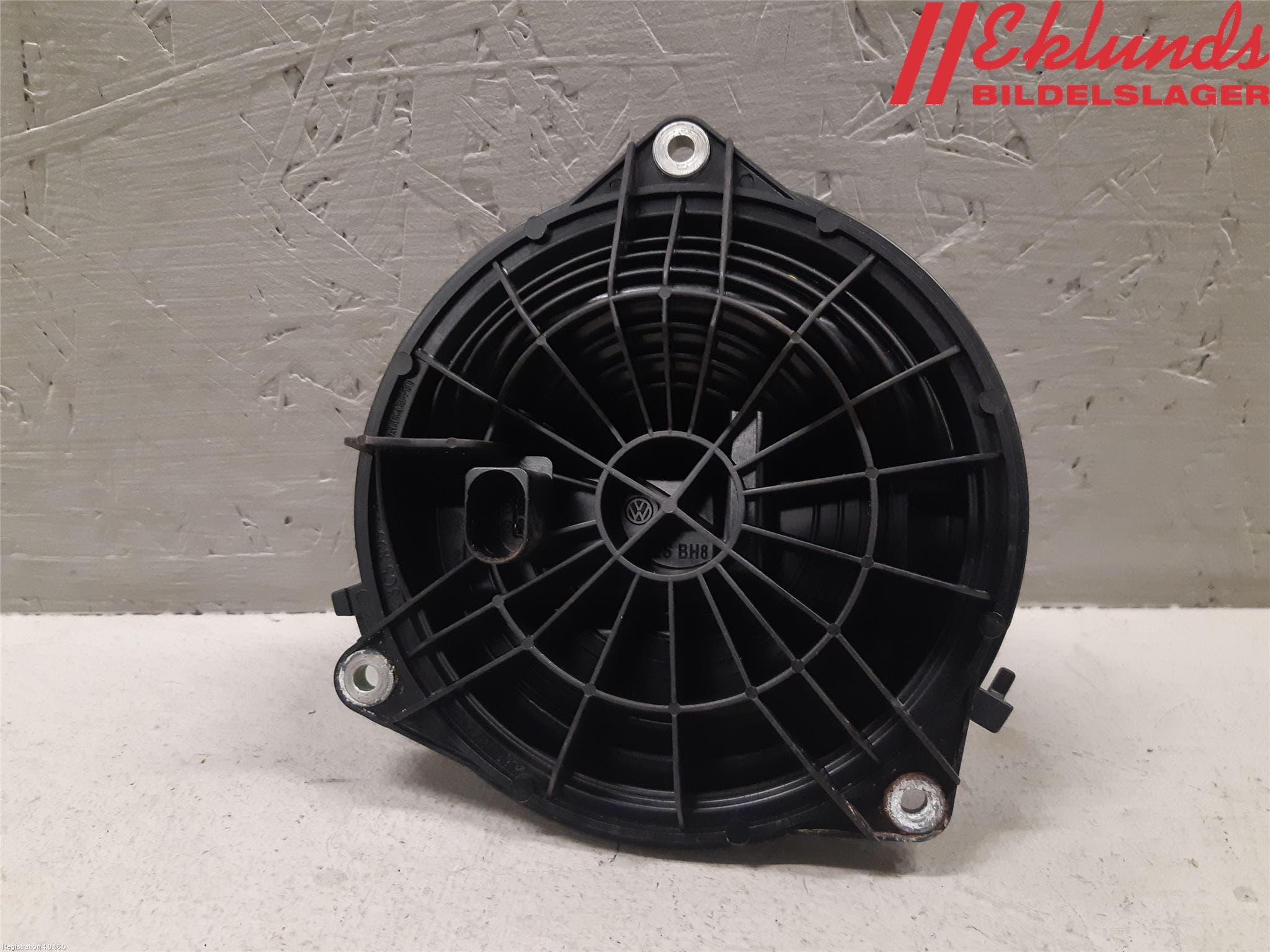 Volkswagen VW PASSAT 11-14 Bakluckehandtag