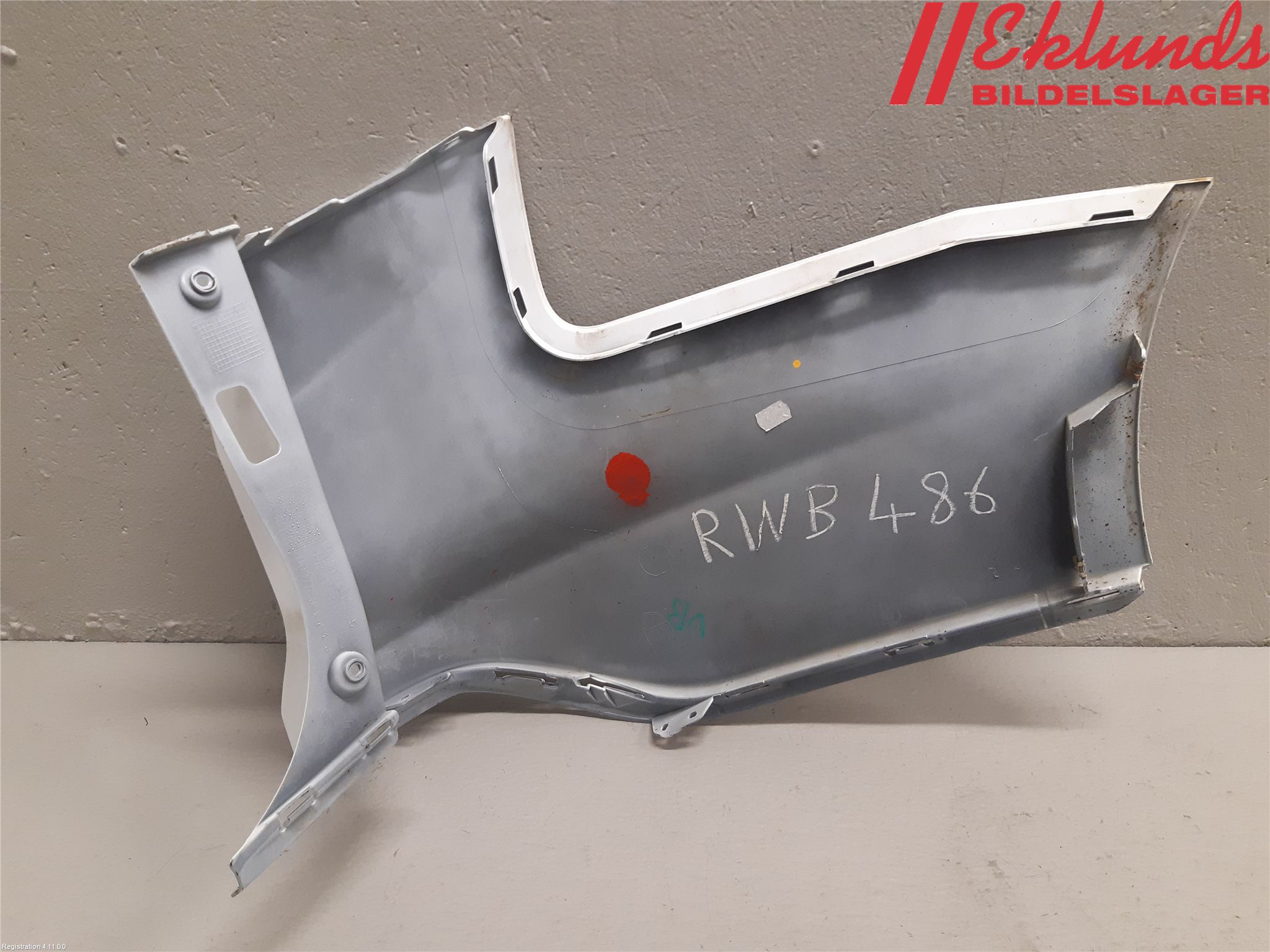 Ford FOCUS 15-18 Stötfångardel Bak Vä