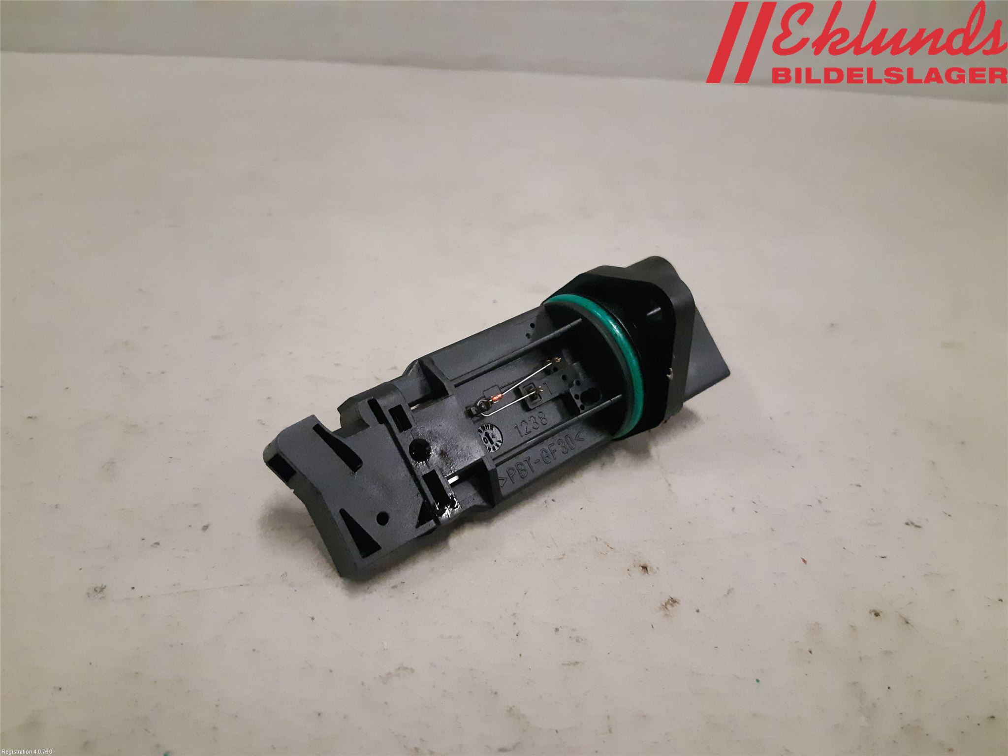 BMW 6 E63/64    02-10 Injluftmassamätare