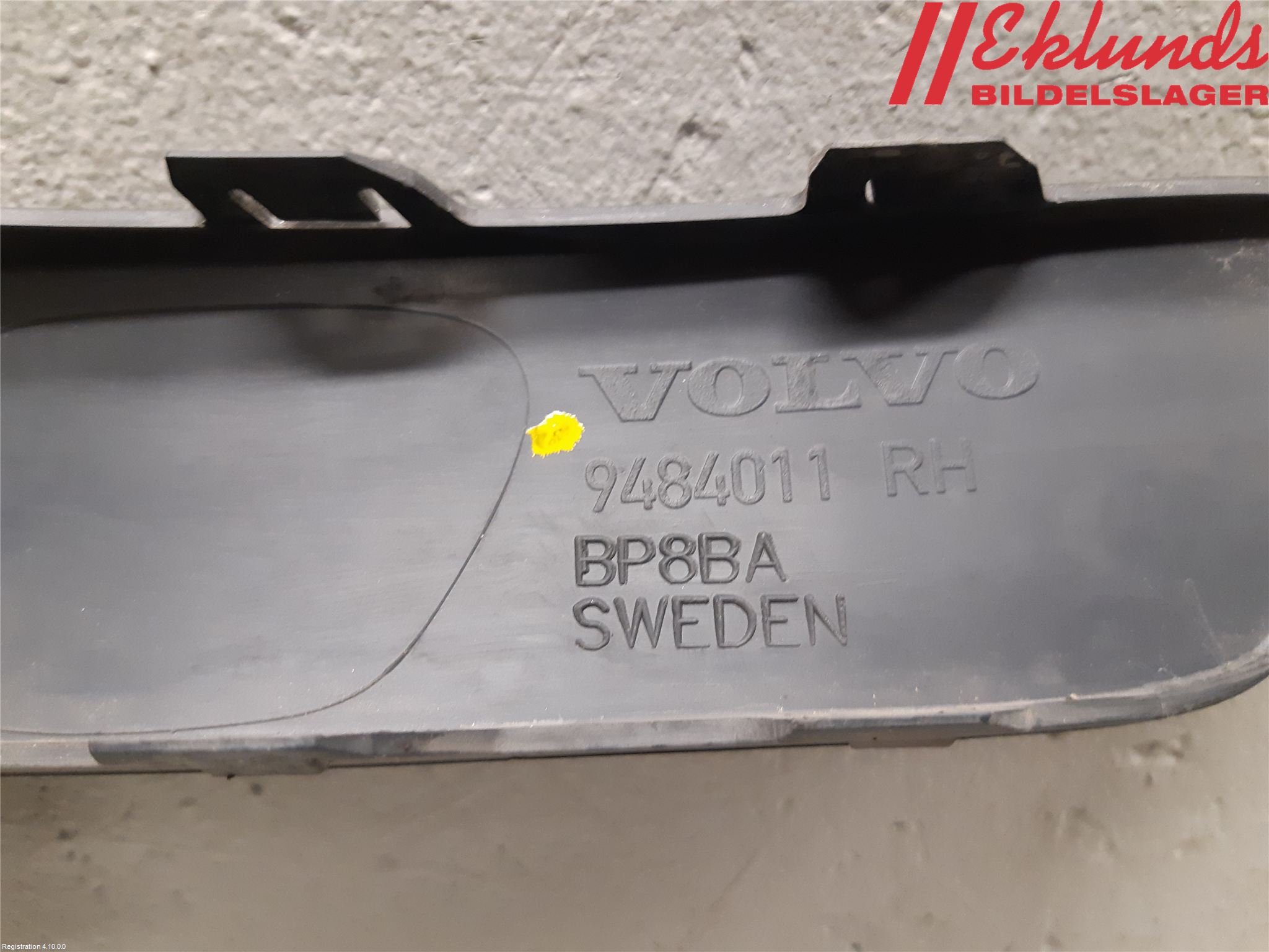 Volvo S60 01-04 Stöt Utfyllnad-List-Grill