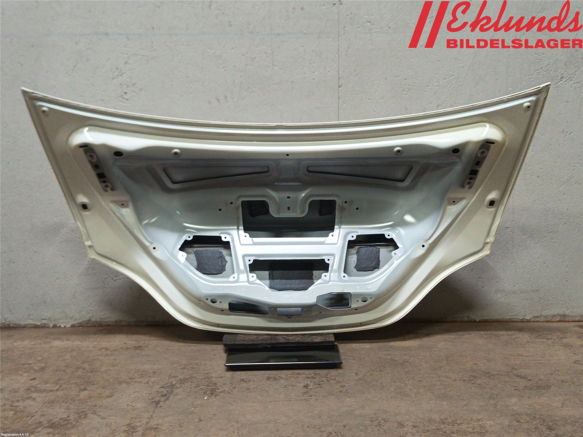 Mercedes-Benz MB CLA-KLASS (C117/X117) 13-19 Baklucka (Ej Med Ruta)