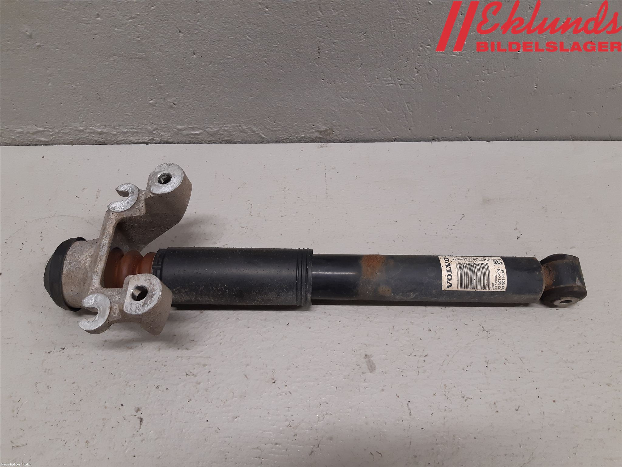 Volvo XC90/RECHARGE 16- Stötdämpare Bak