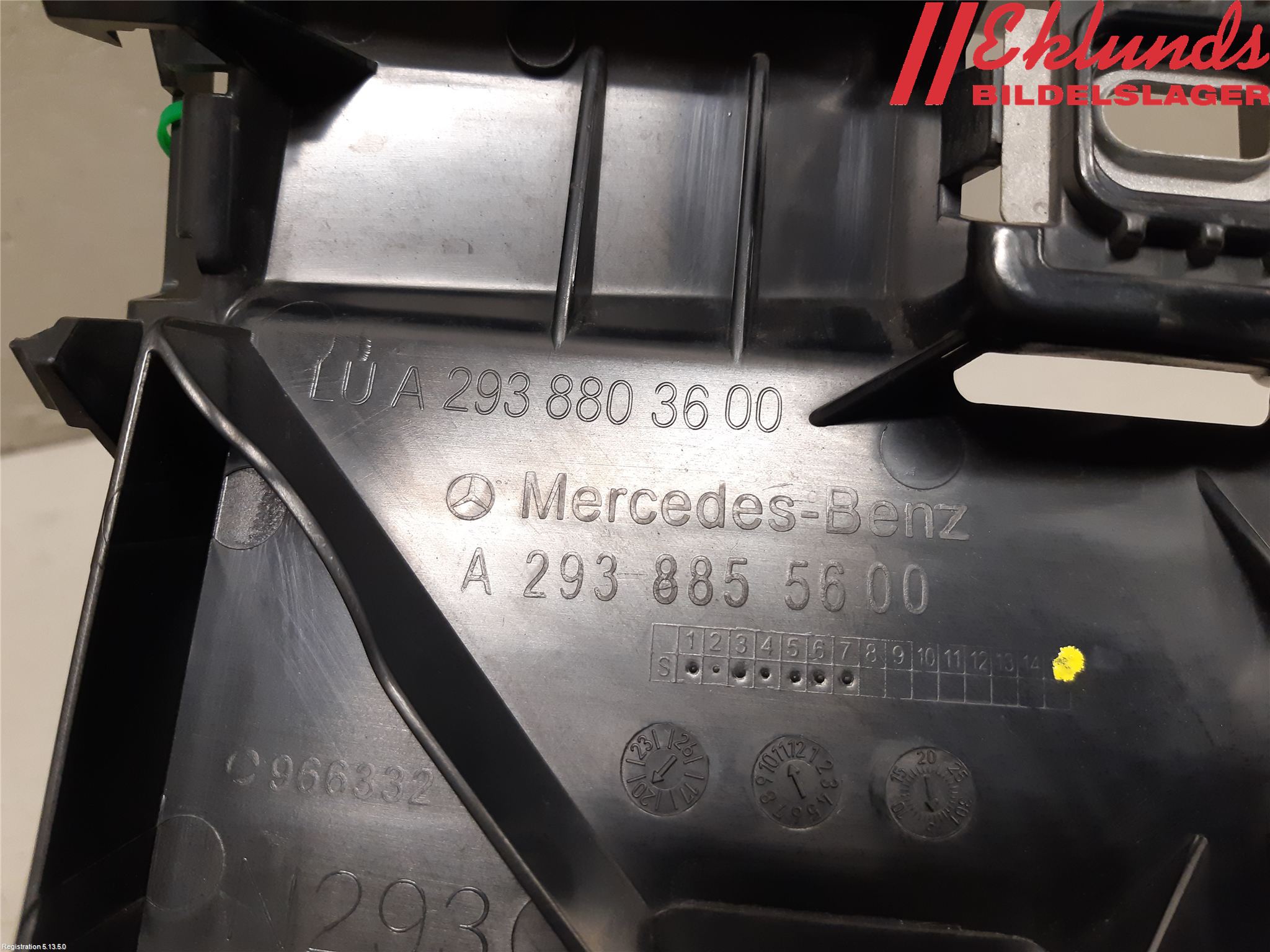 Mercedes-Benz MB EQC (N293) 20- Stötfångarfäste Bak Hö